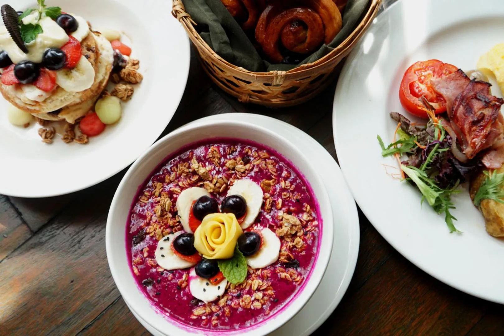 Breakfast in Arya Villas Ubud