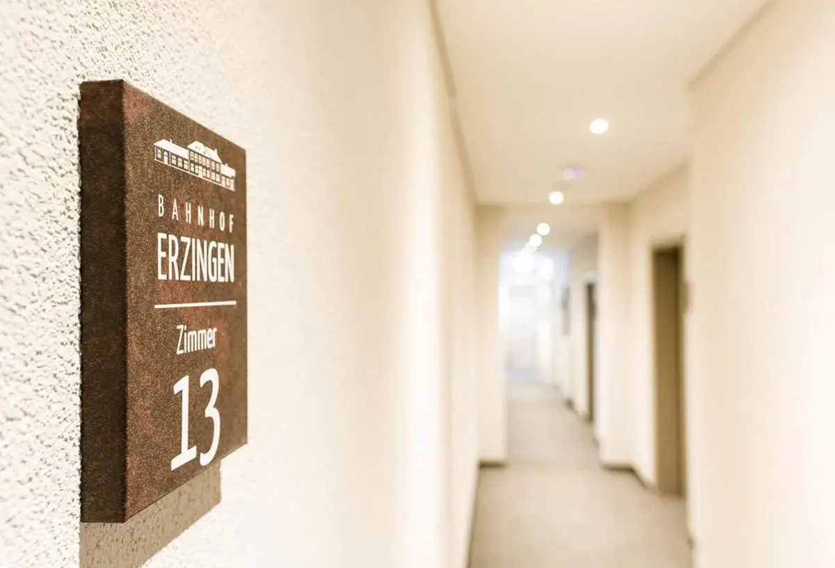 Bahnhof-Erzingen, hotel, coffee & more Bahnhof-Erzingen, hotel, coffee & more