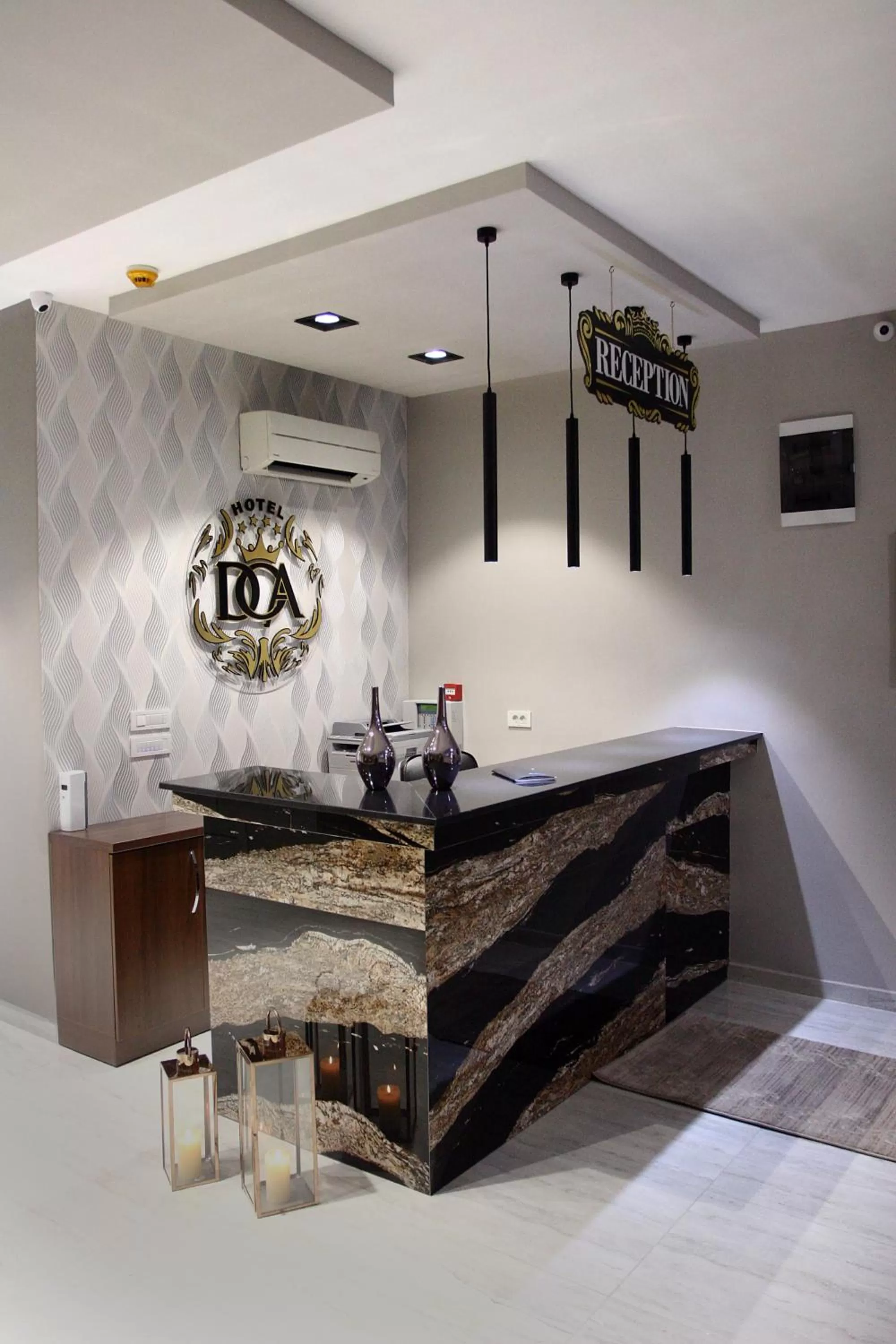 Lobby or reception in Hotel DOA