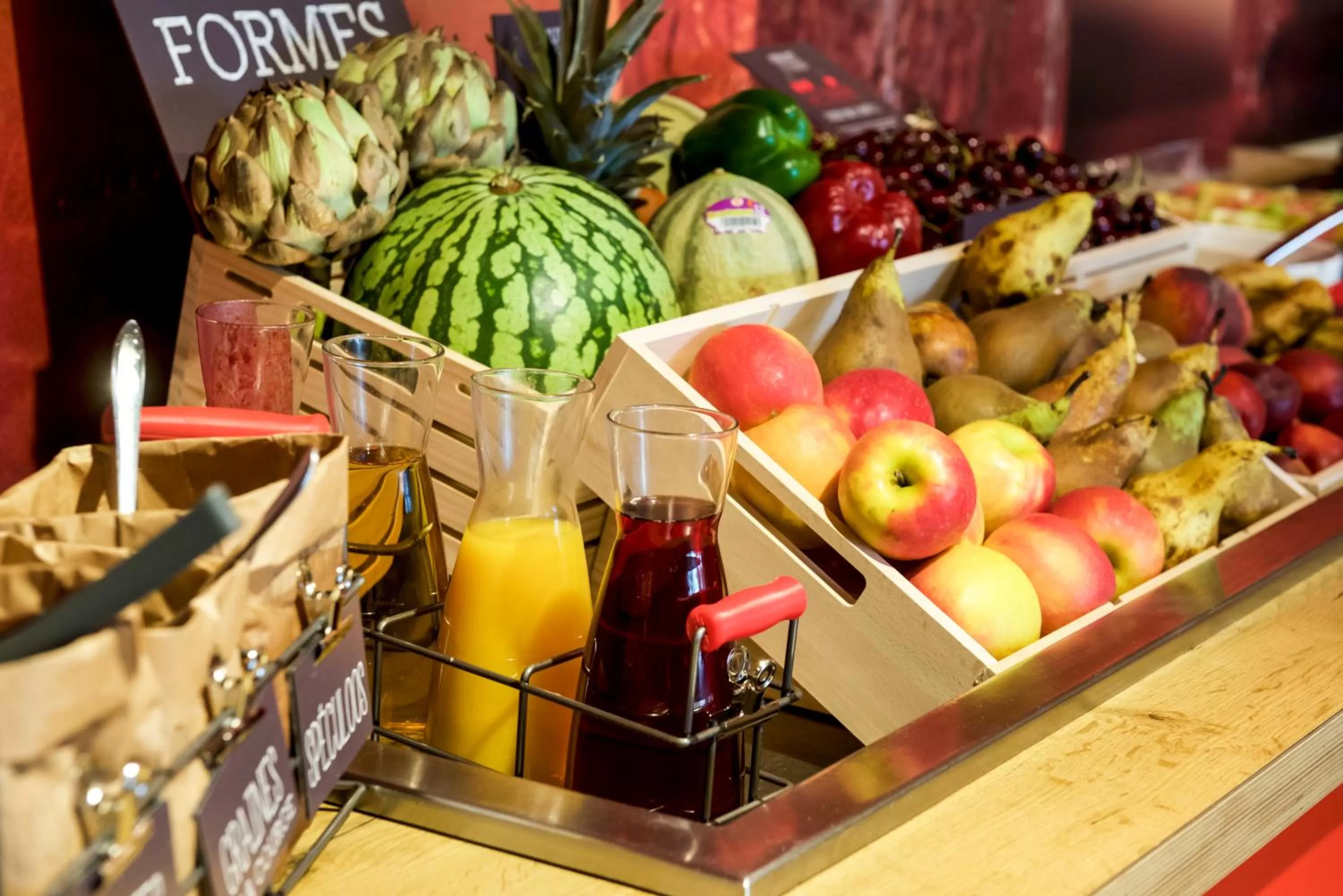 Buffet breakfast in Hotel ibis Setubal