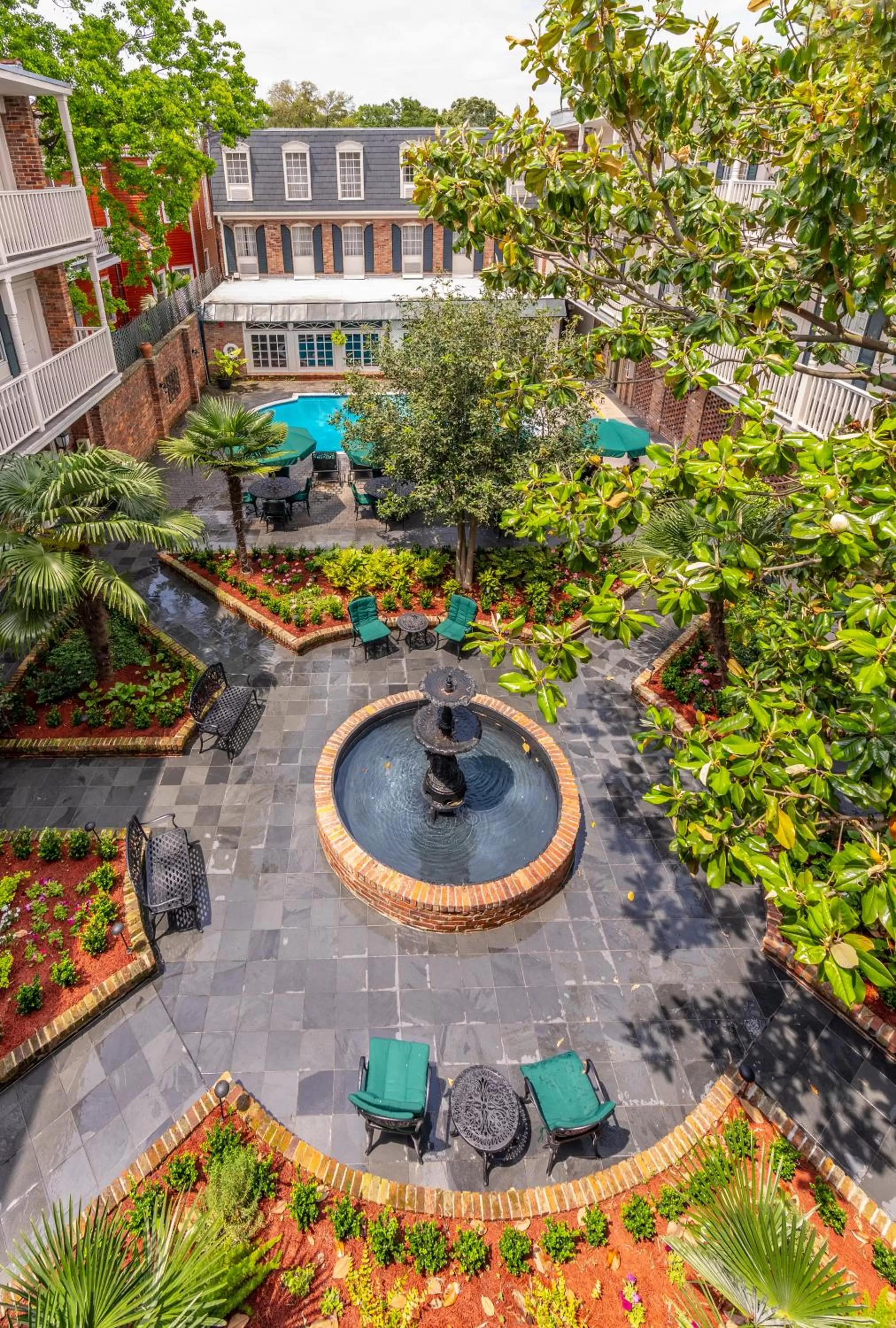 Bird's eye view in Best Western Plus French Quarter Courtyard Hotel