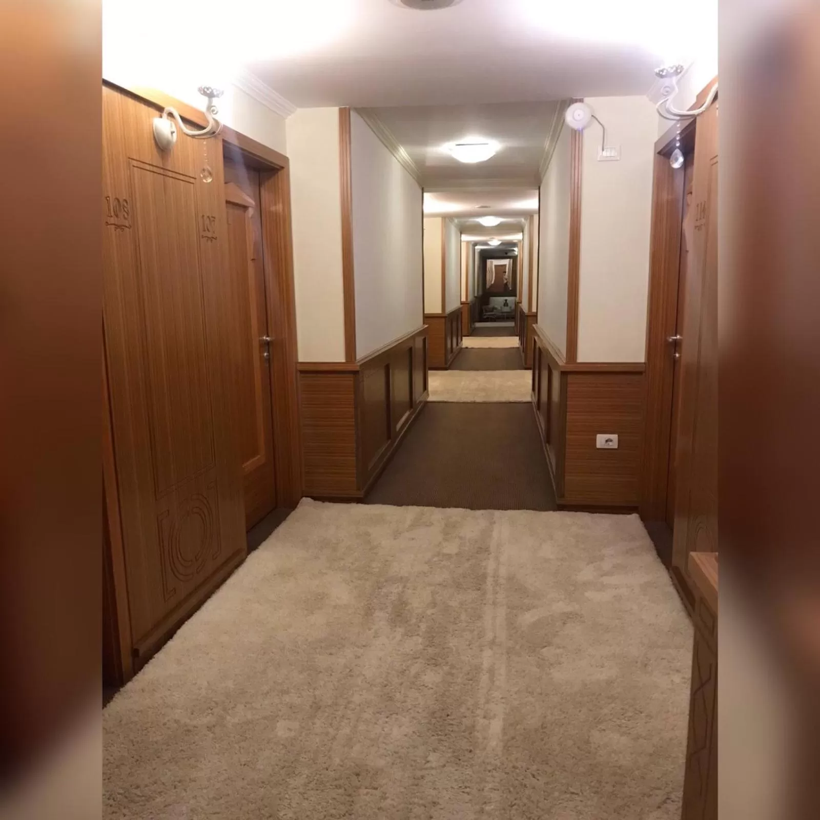 Area and facilities in Theranda Hotel