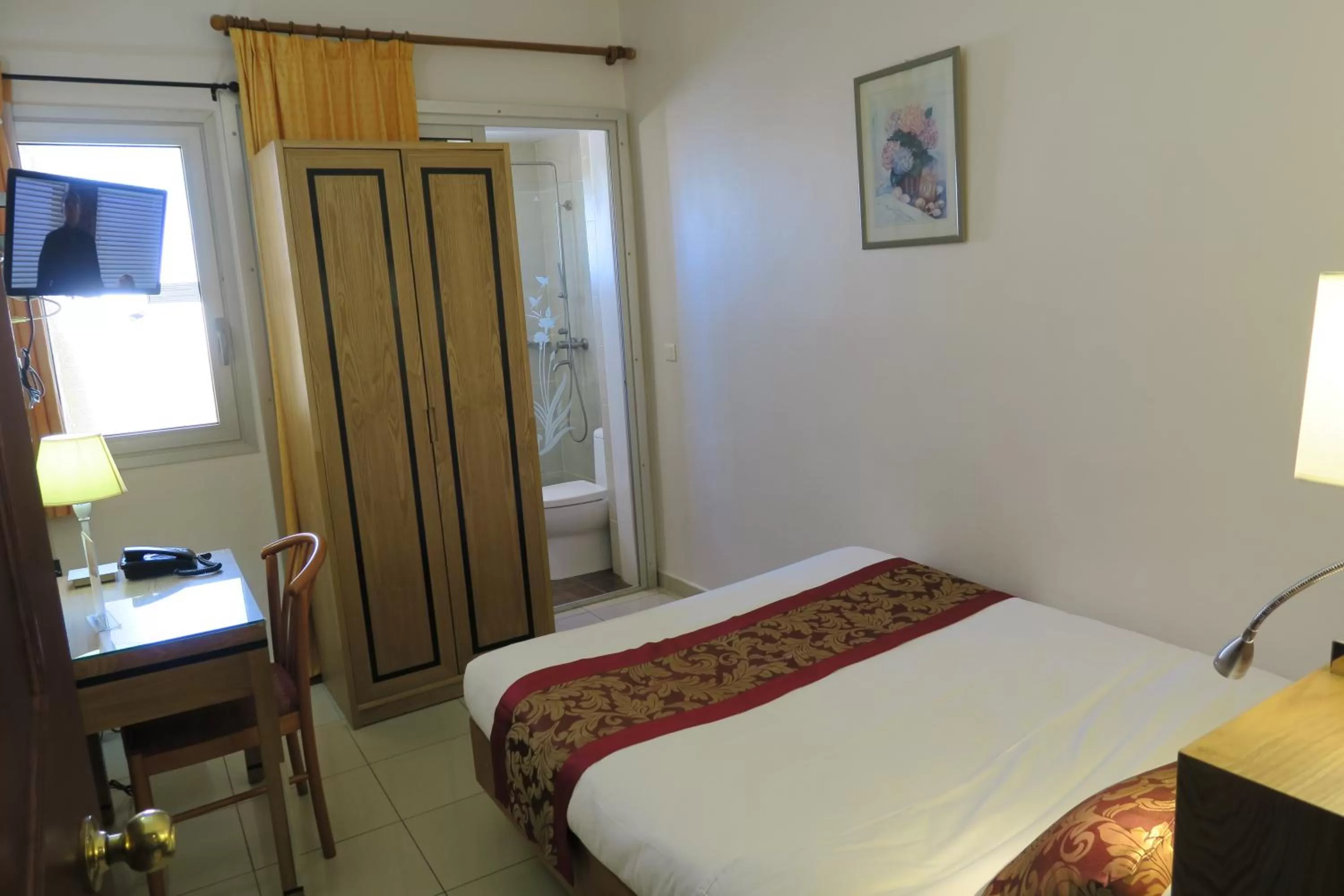 Bed in Central Hotel