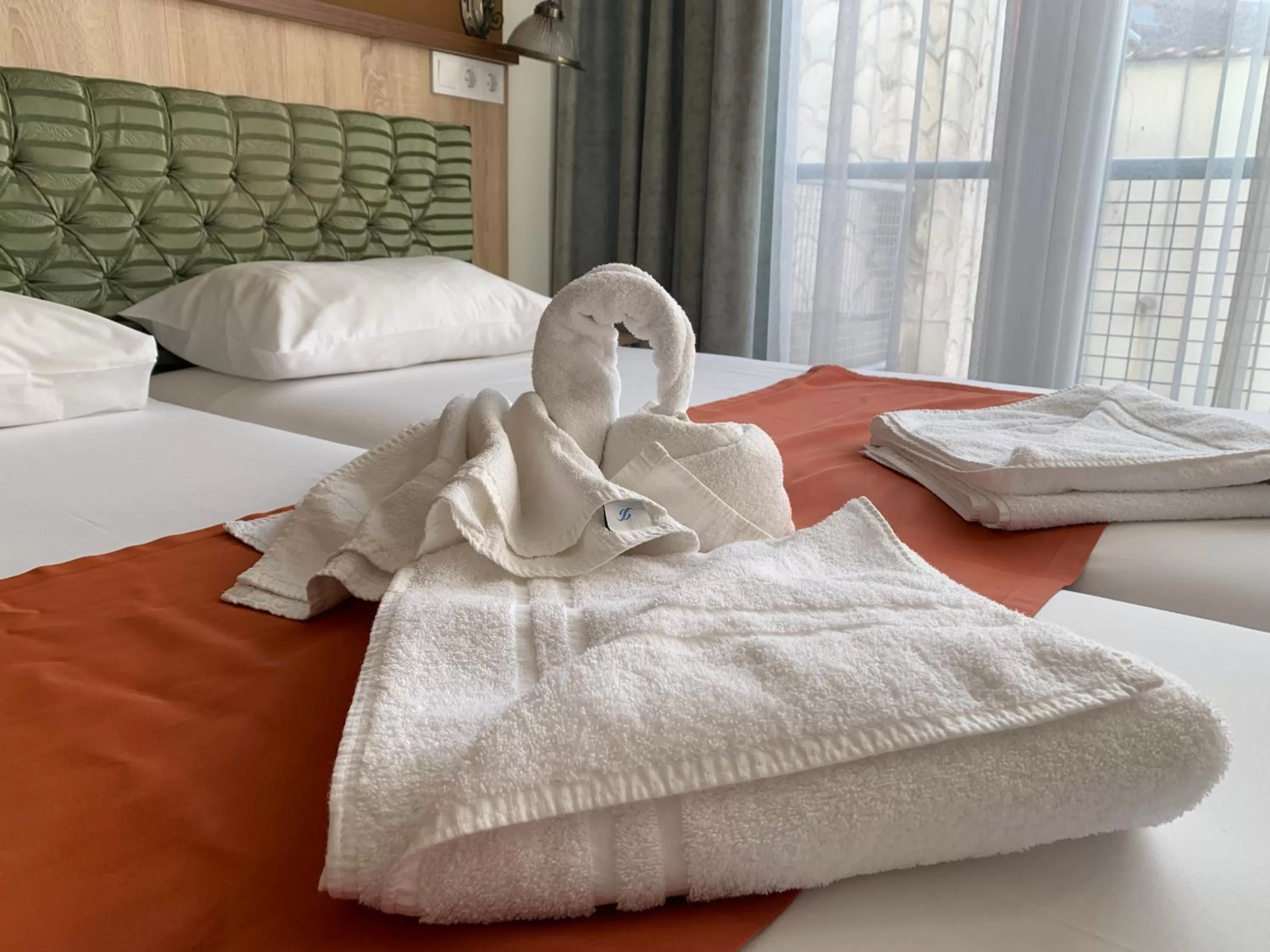 Bed in Várfal Wellness Panzió