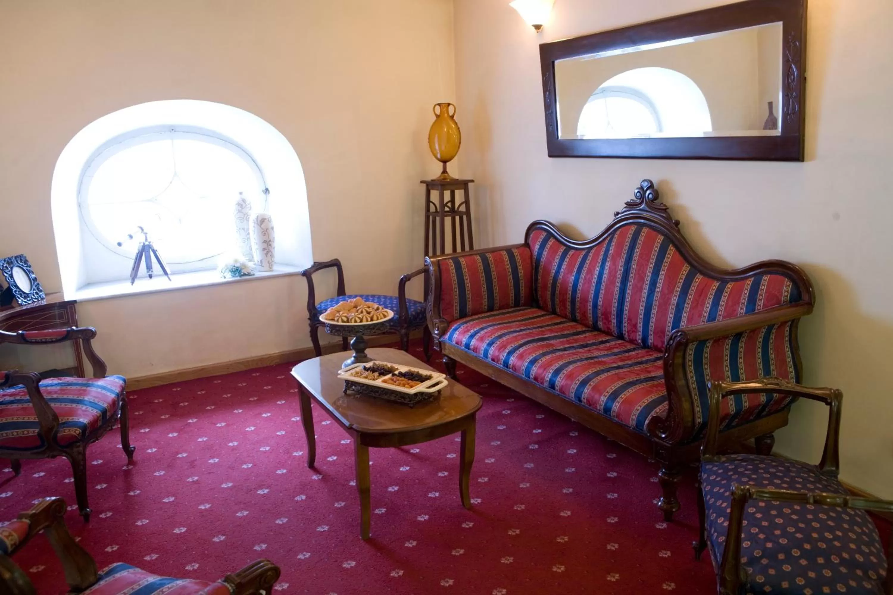 Lobby or reception in Arni Hotel Domotel