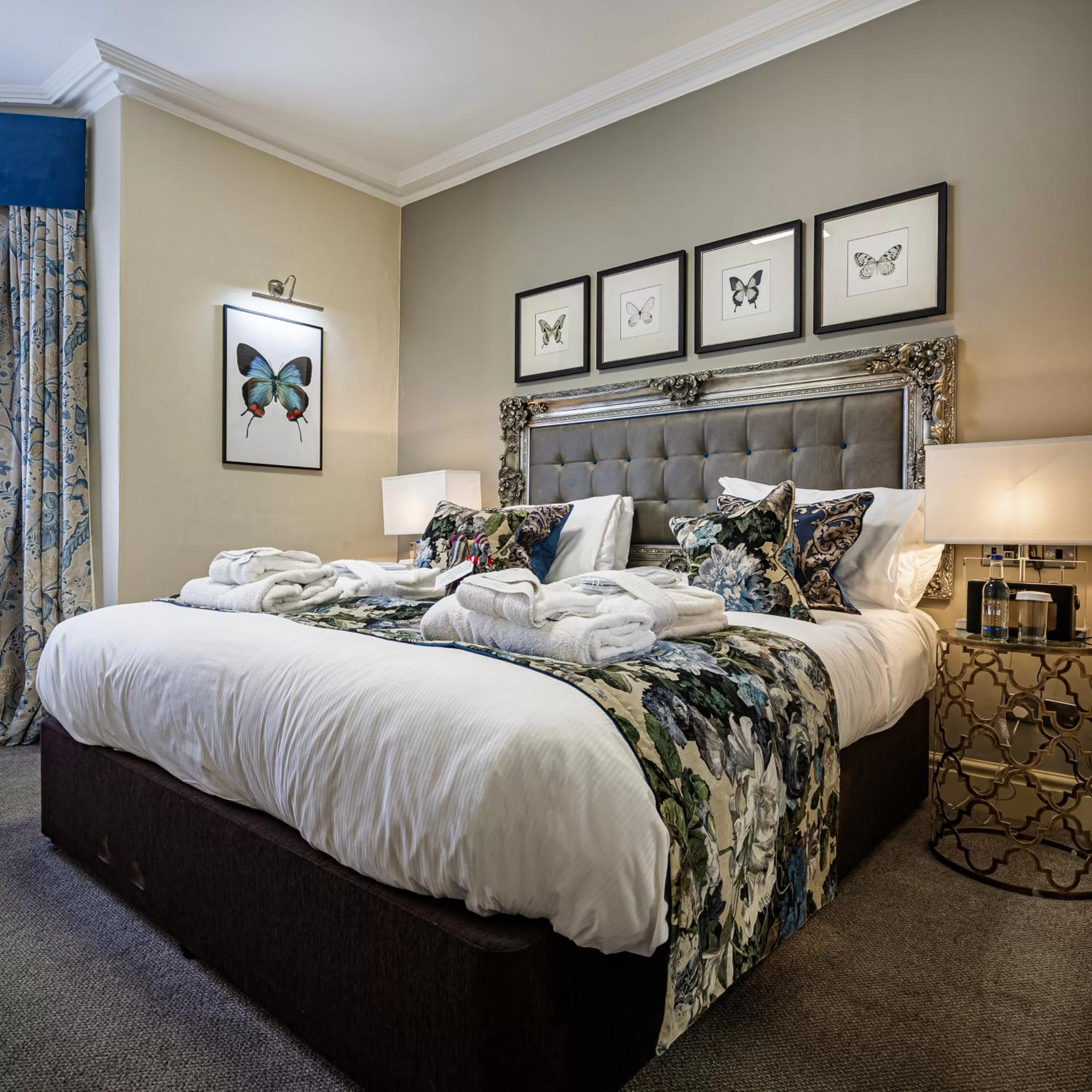 Bed in The Castle Hotel, Conwy, North Wales - The Coaching Inn Group