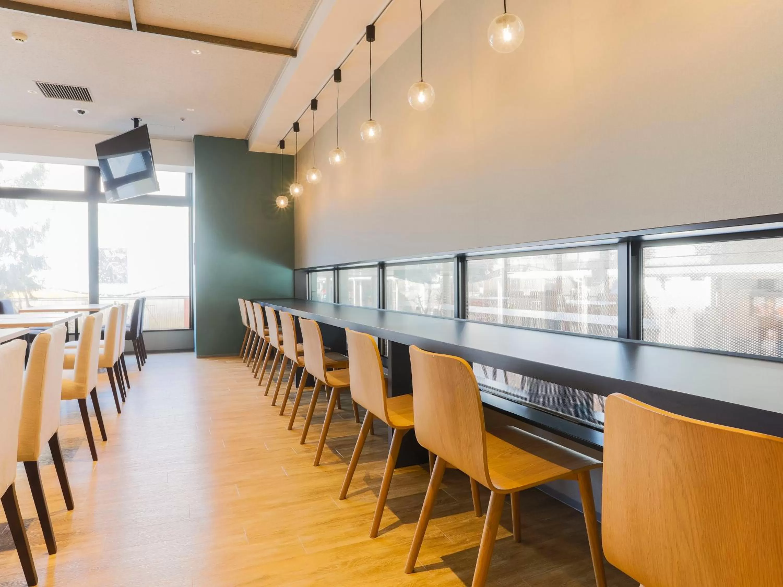 Restaurant/places to eat in HOTEL MYSTAYS Aomori Station