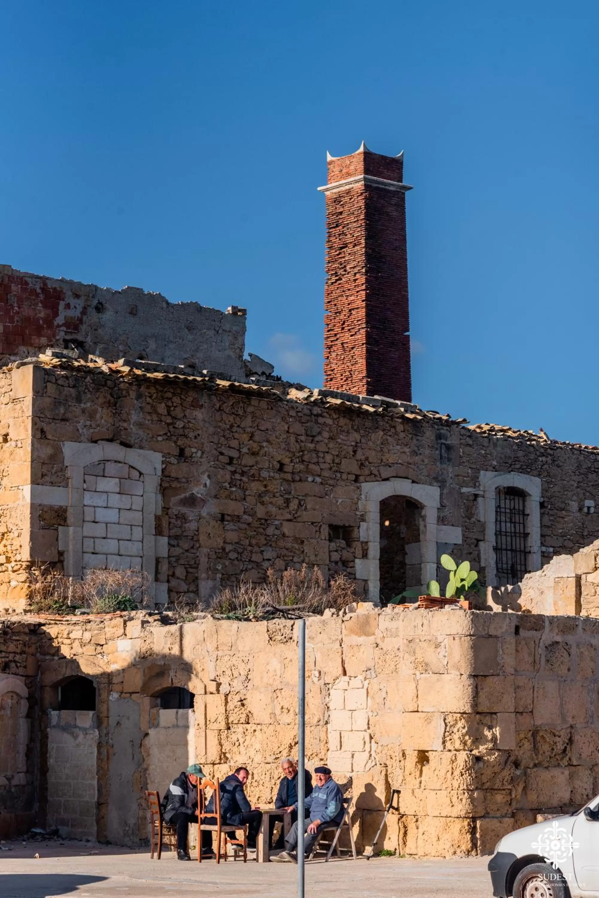 Nearby landmark in LE 4 PERLE Apartments