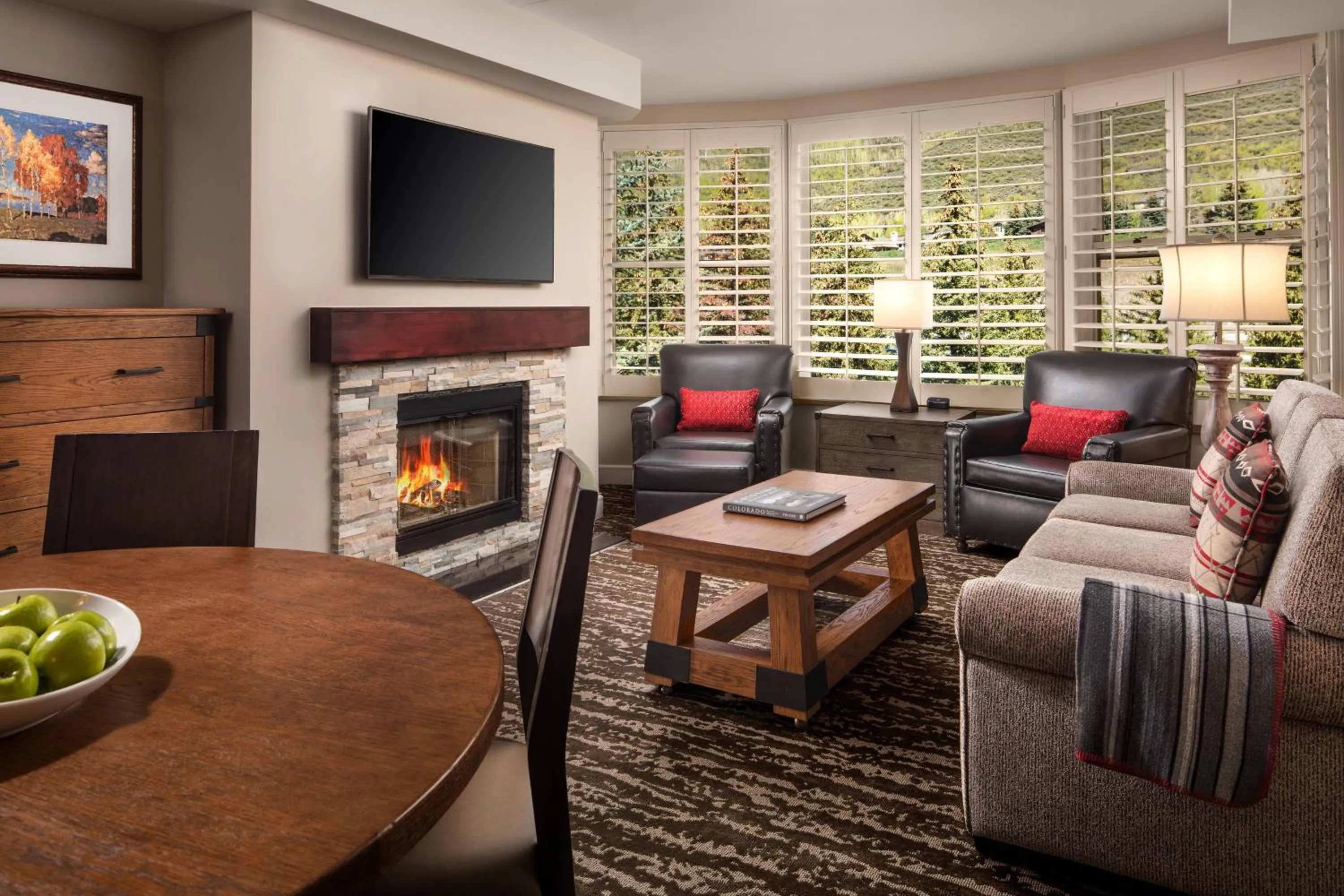 Living room in Marriott's StreamSide Evergreen at Vail