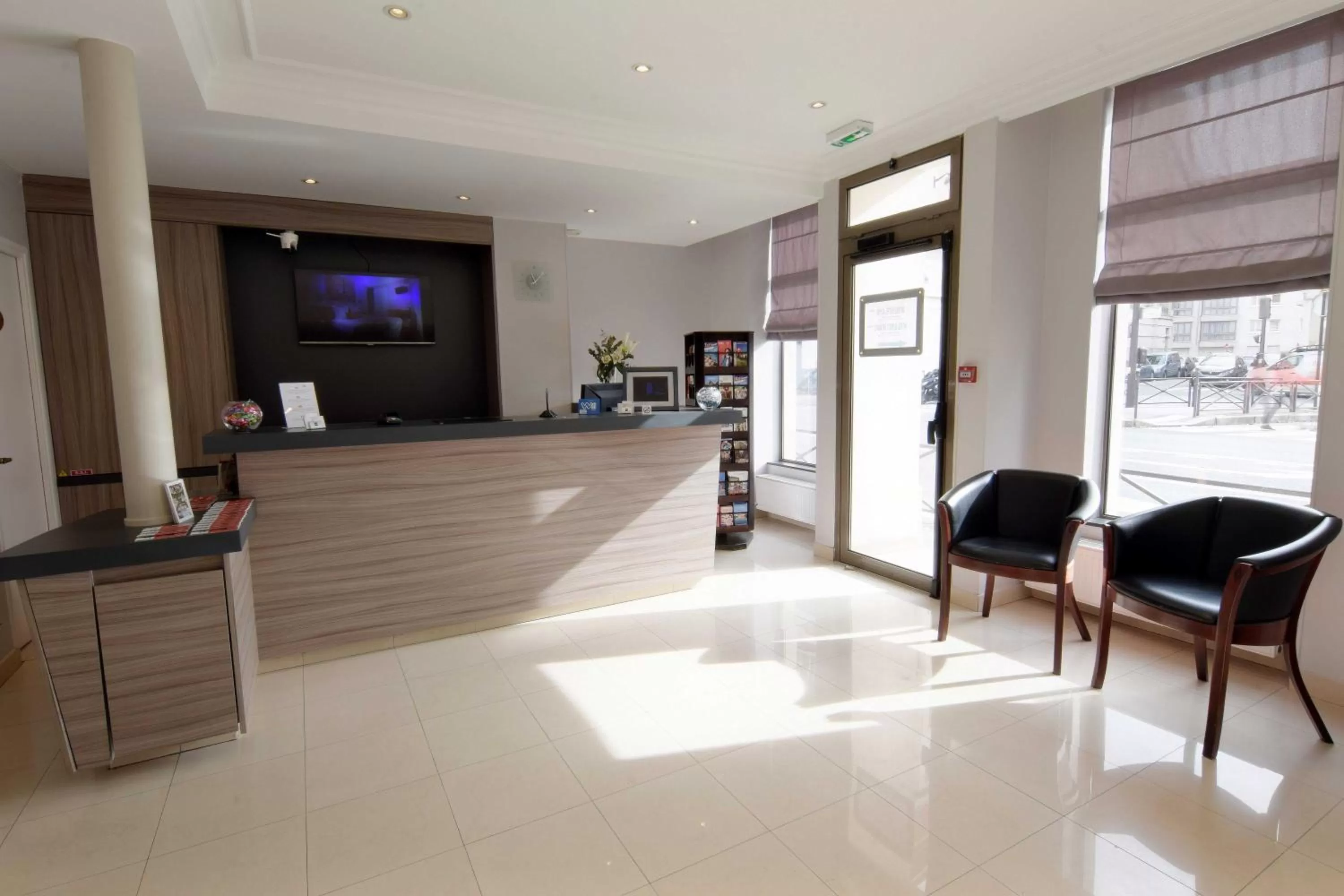 Lobby or reception in Alyss Saphir Cambronne Eiffel