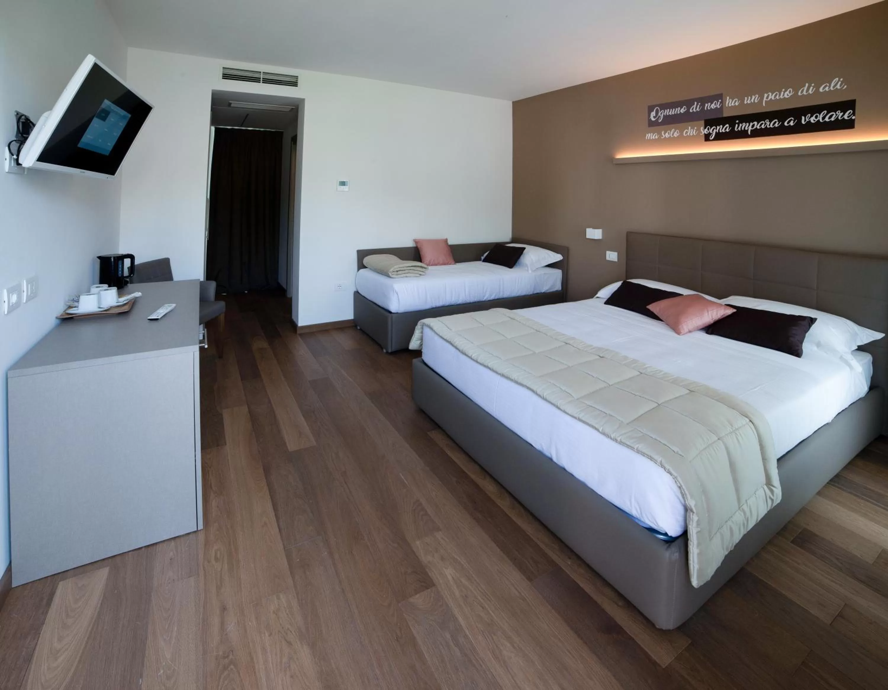 Bedroom, Bed in K-Farm