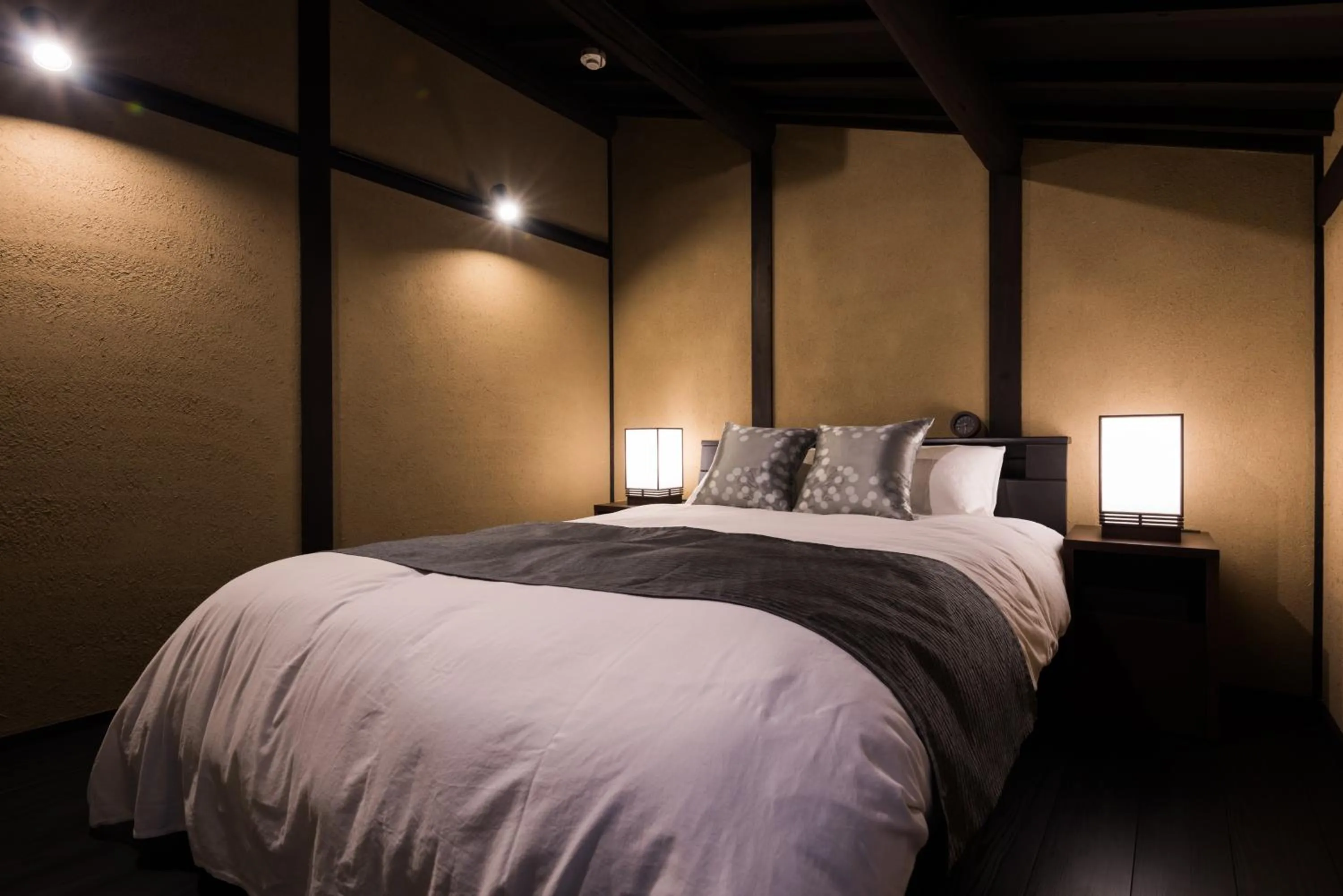 Bed in Kyomachiya Stay Takasegawa Shichijo