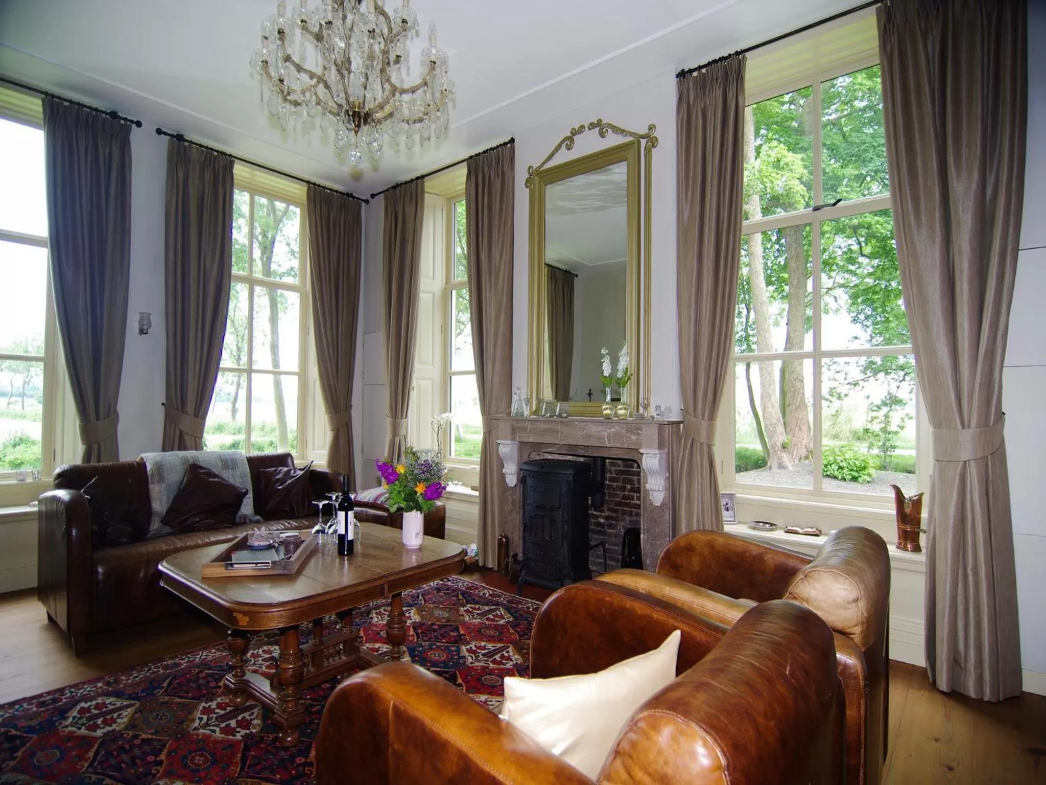 Decorative detail, Seating Area in Bed and Breakfast Batenborg