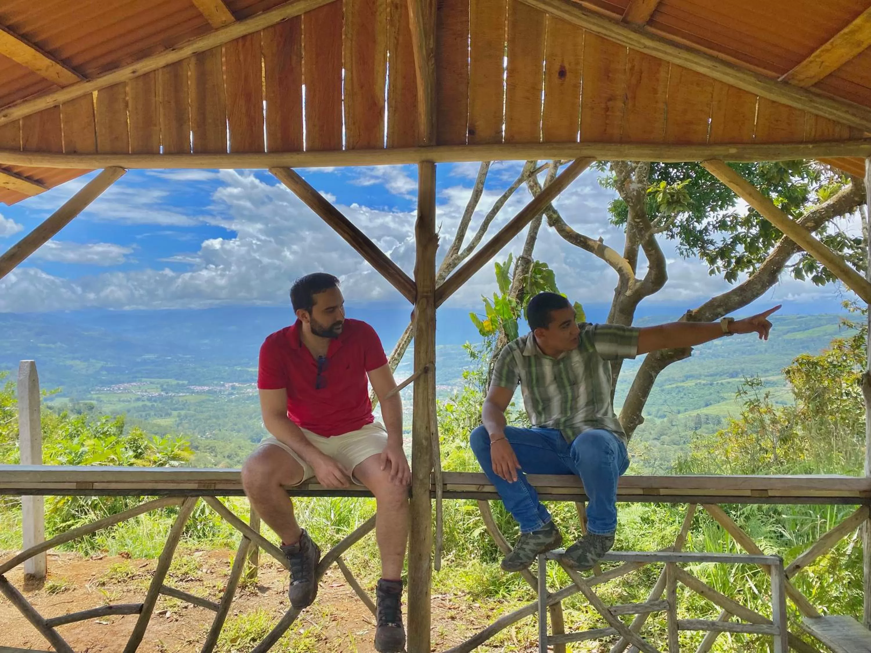 People in Vista Turrialba Lodge