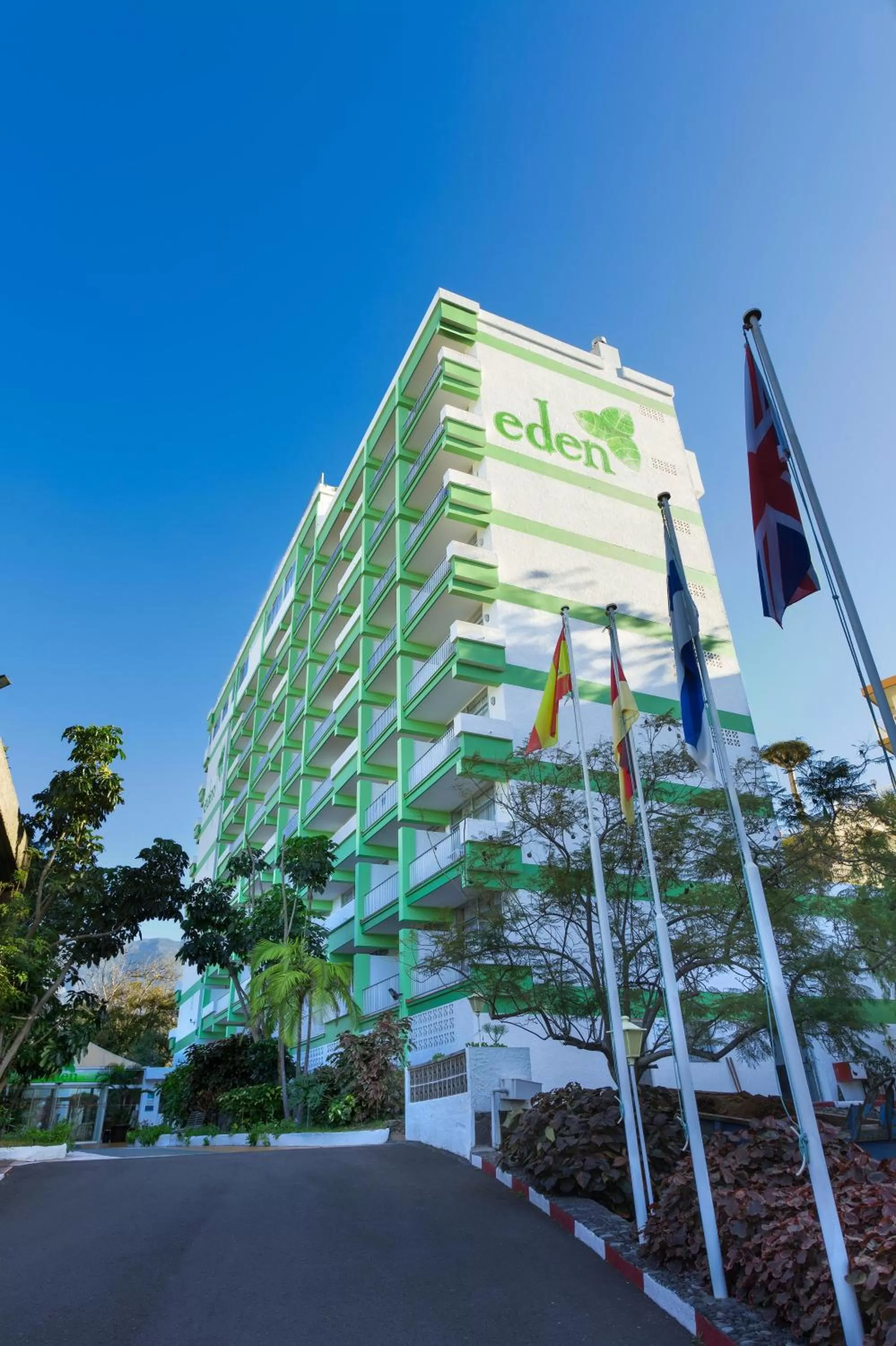 Property building in Parque Vacacional Eden