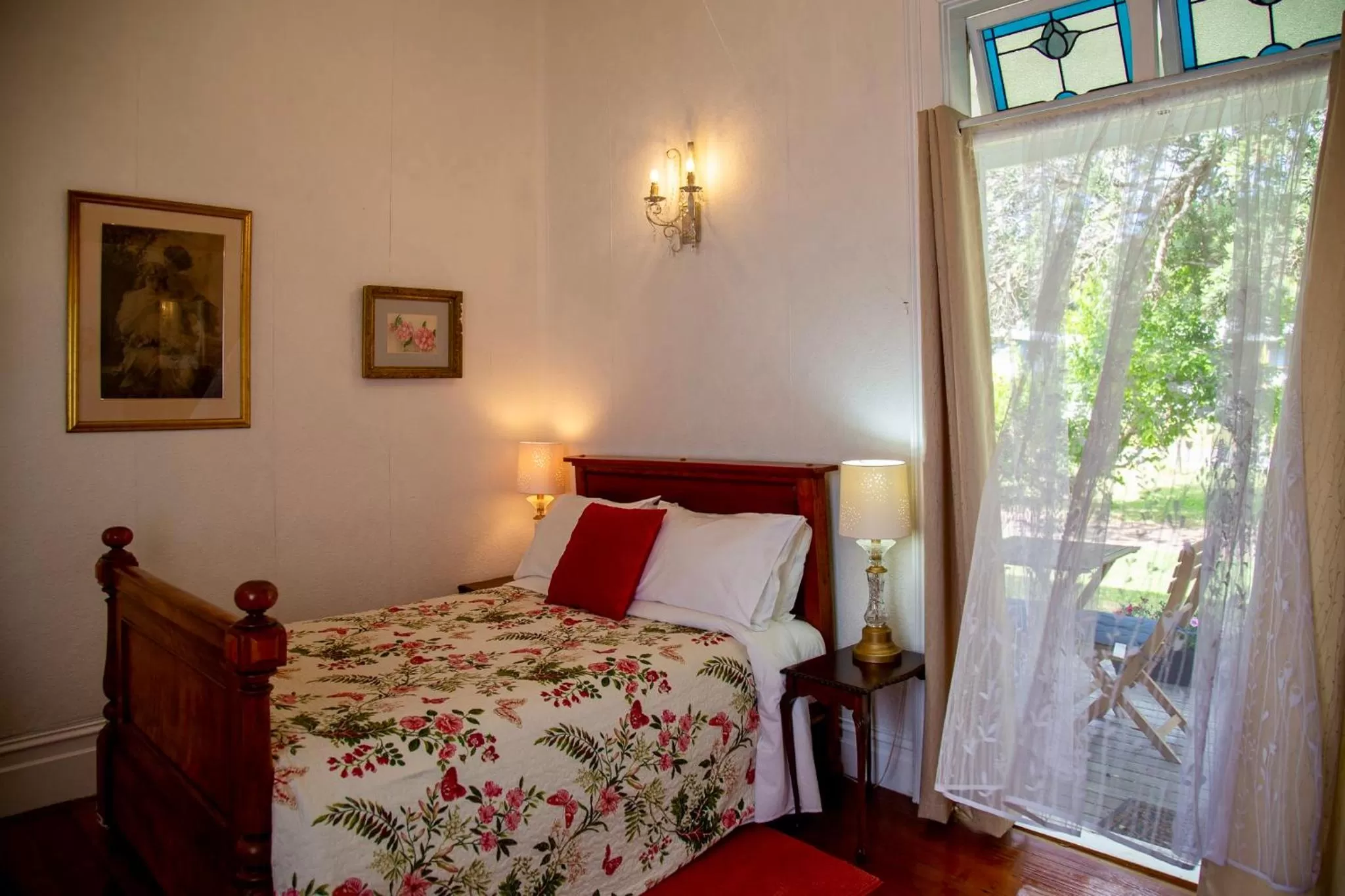 Bedroom, Bed in Karamana Homestead (1872)