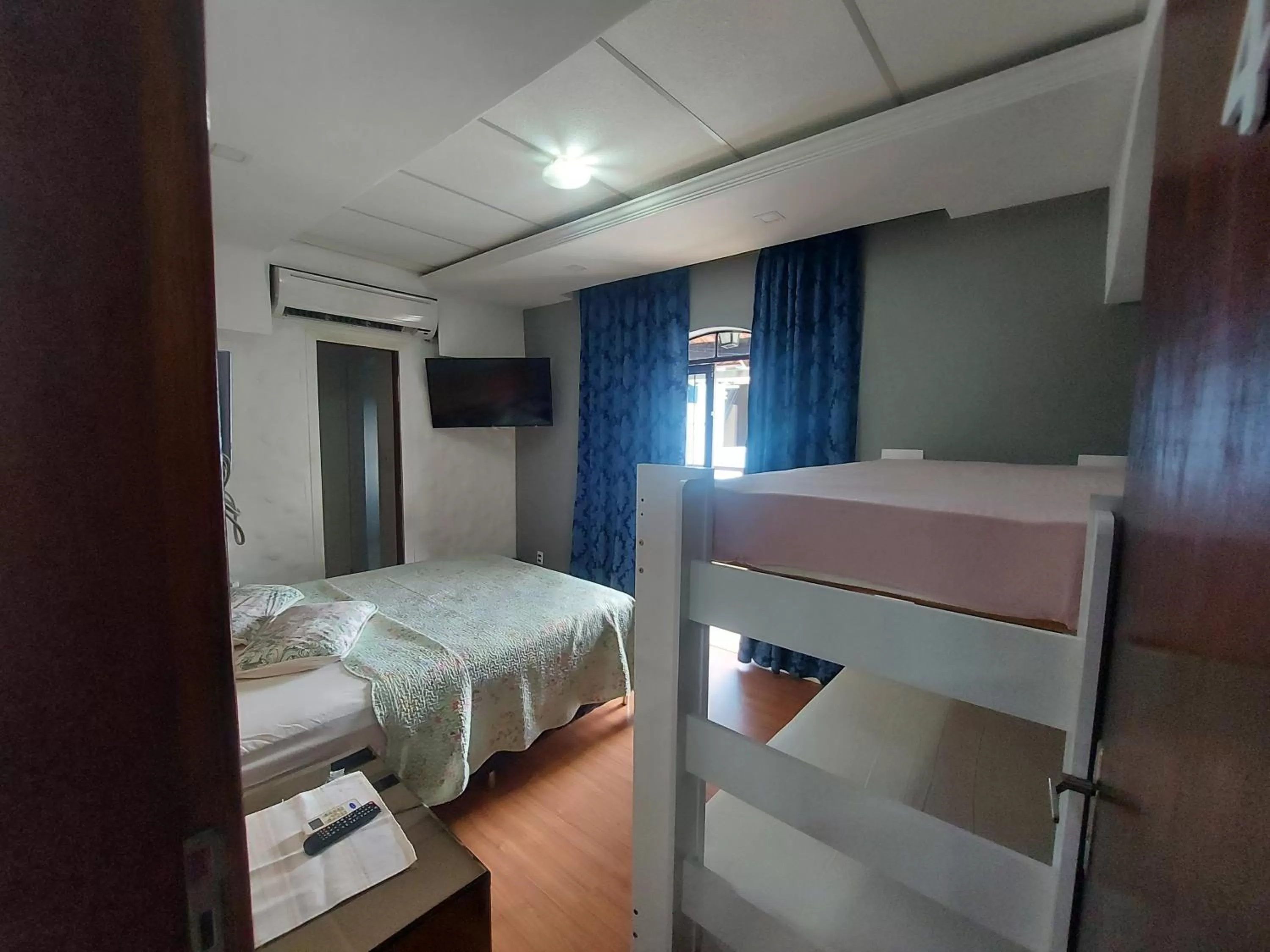 Photo of the whole room in Pousada Casa Familia