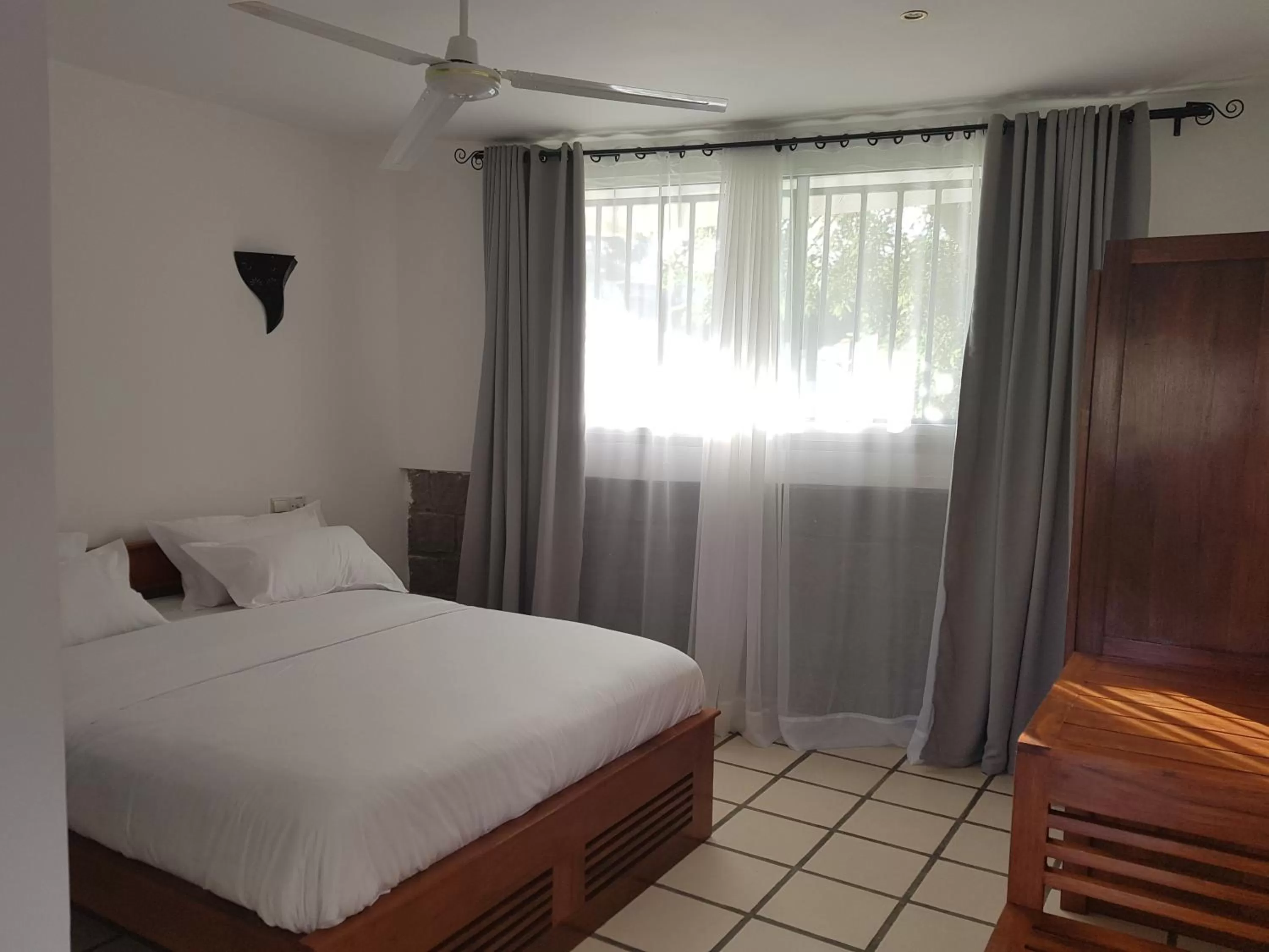 Bed in Ikopa Hôtel Madagascar