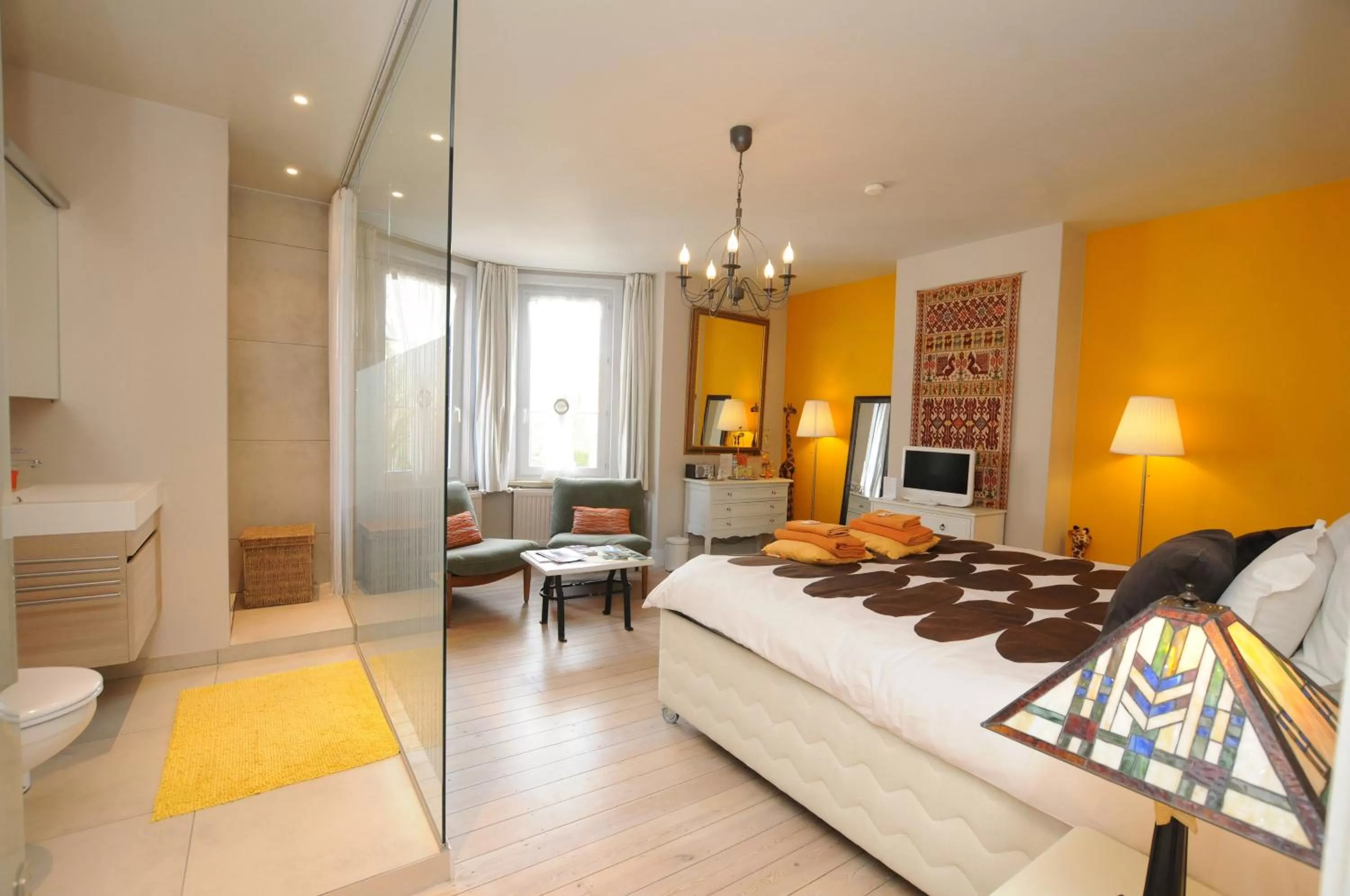 Photo of the whole room in R&breakfast