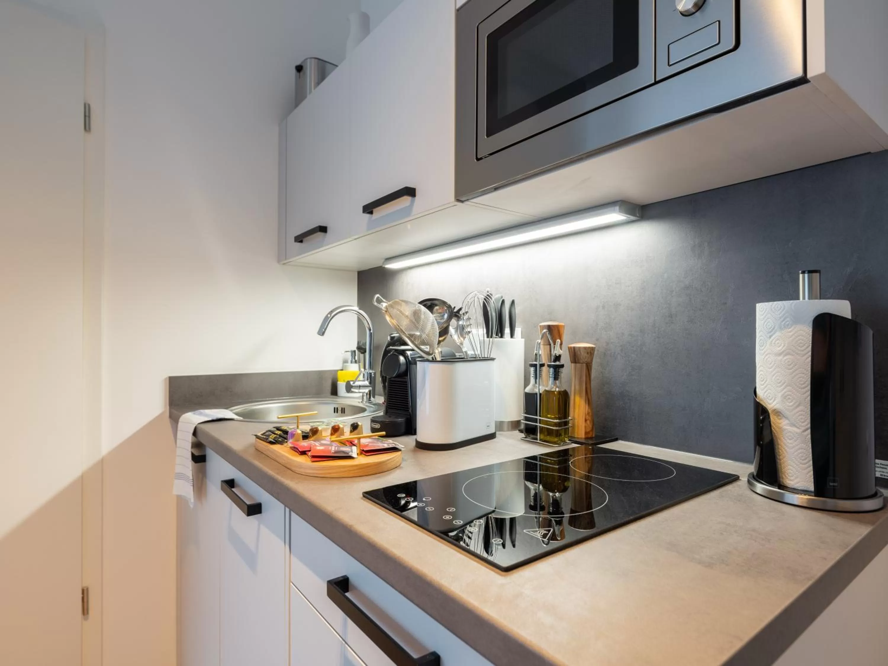 Coffee/tea facilities in Limehome Frankfurt Gutleutstraße - Digital Access