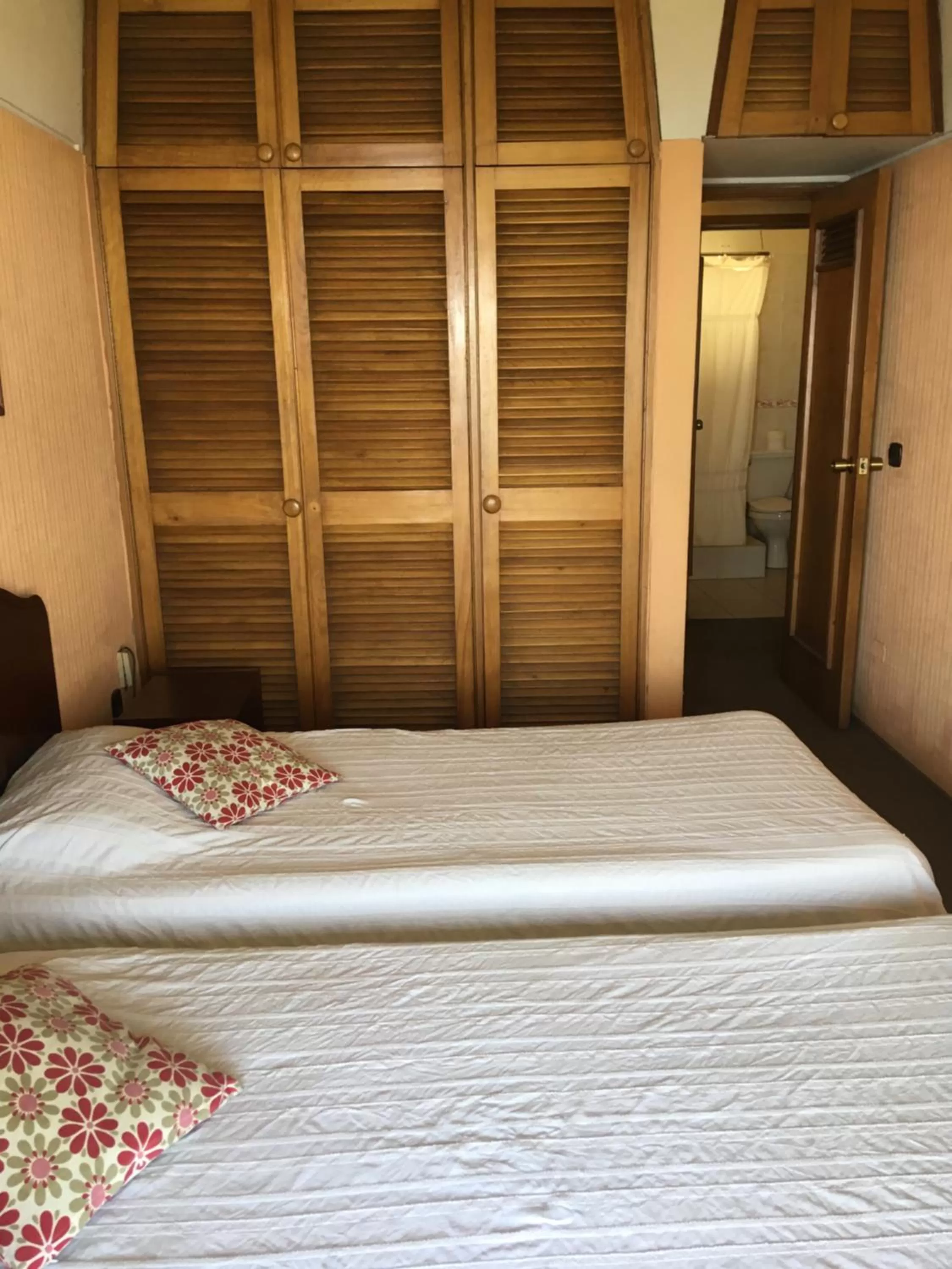 Photo of the whole room, Bed in My Father's House Bed & Breakfast