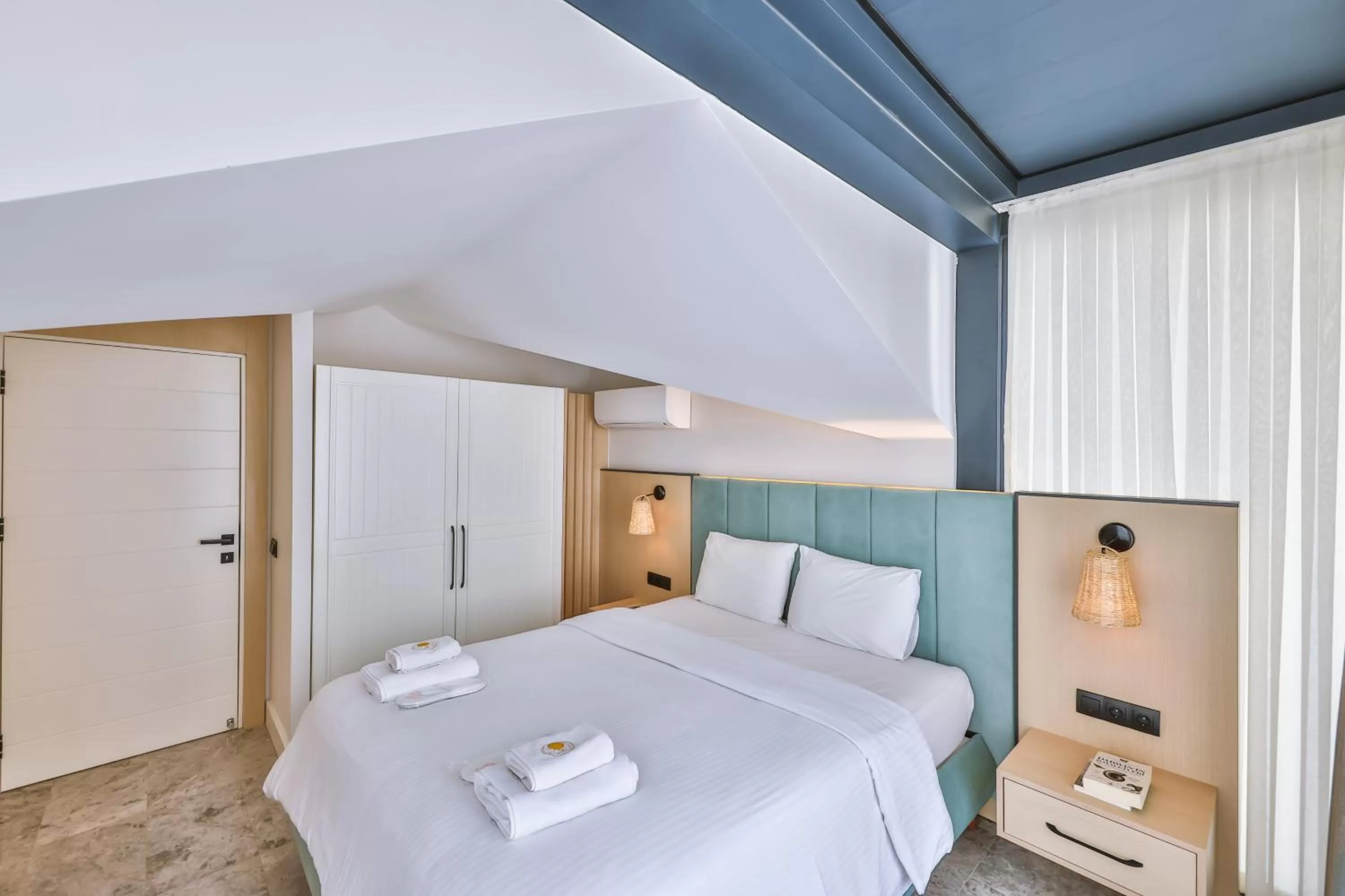 Bed in Sole Vista Homes