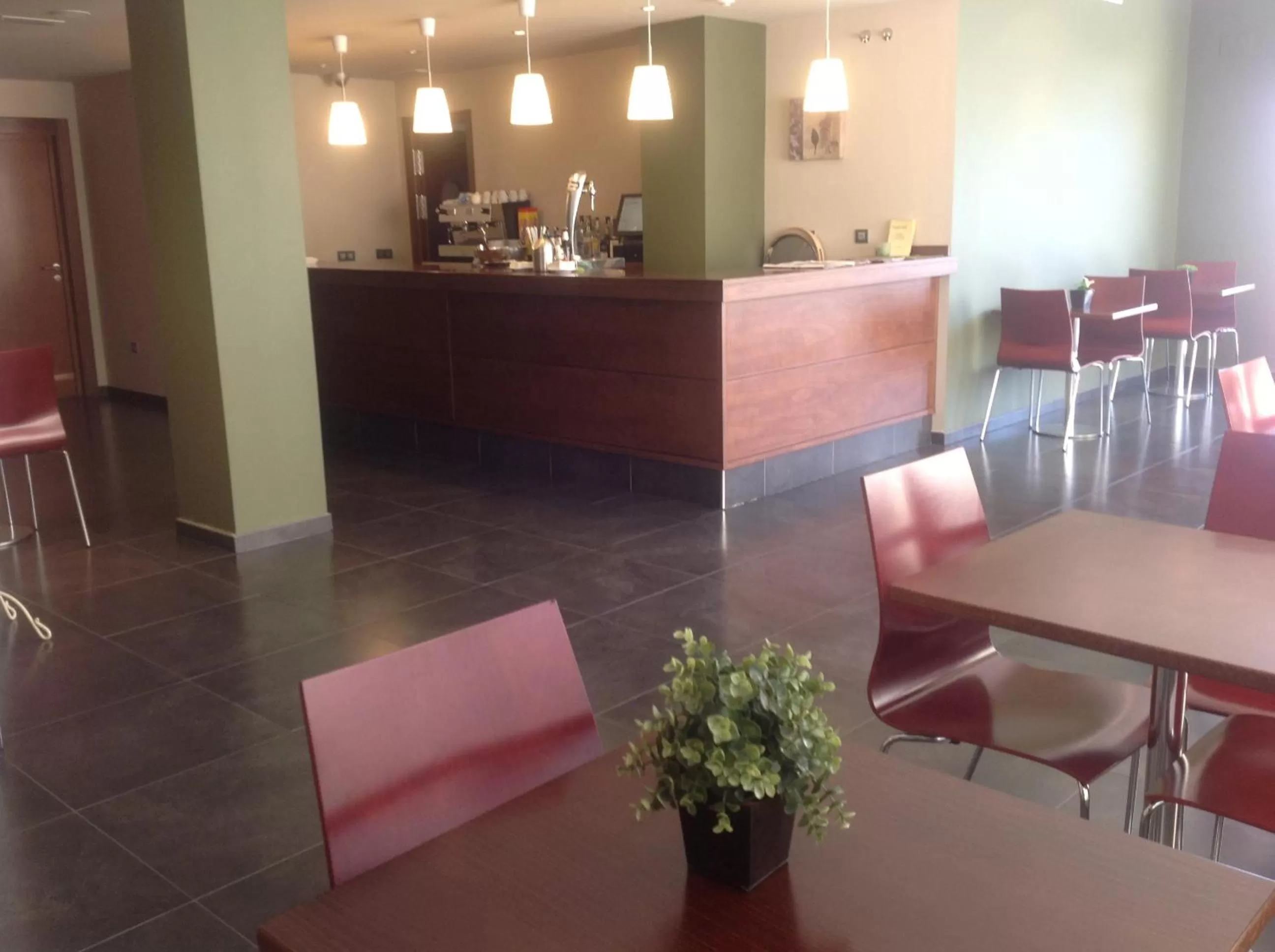 Lounge or bar in Hotel Pago del Olivo