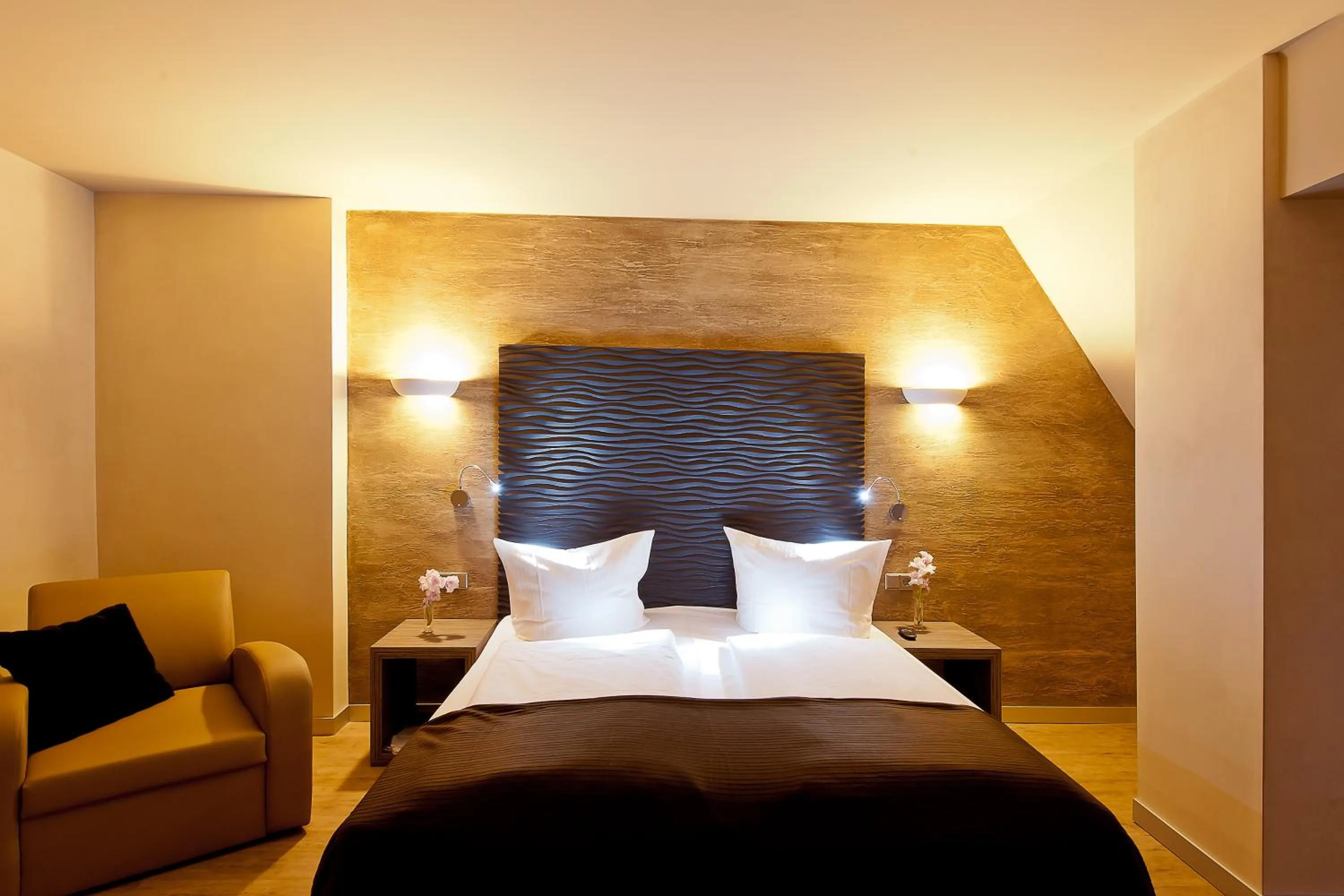 Photo of the whole room, Bed in Artim Hotel