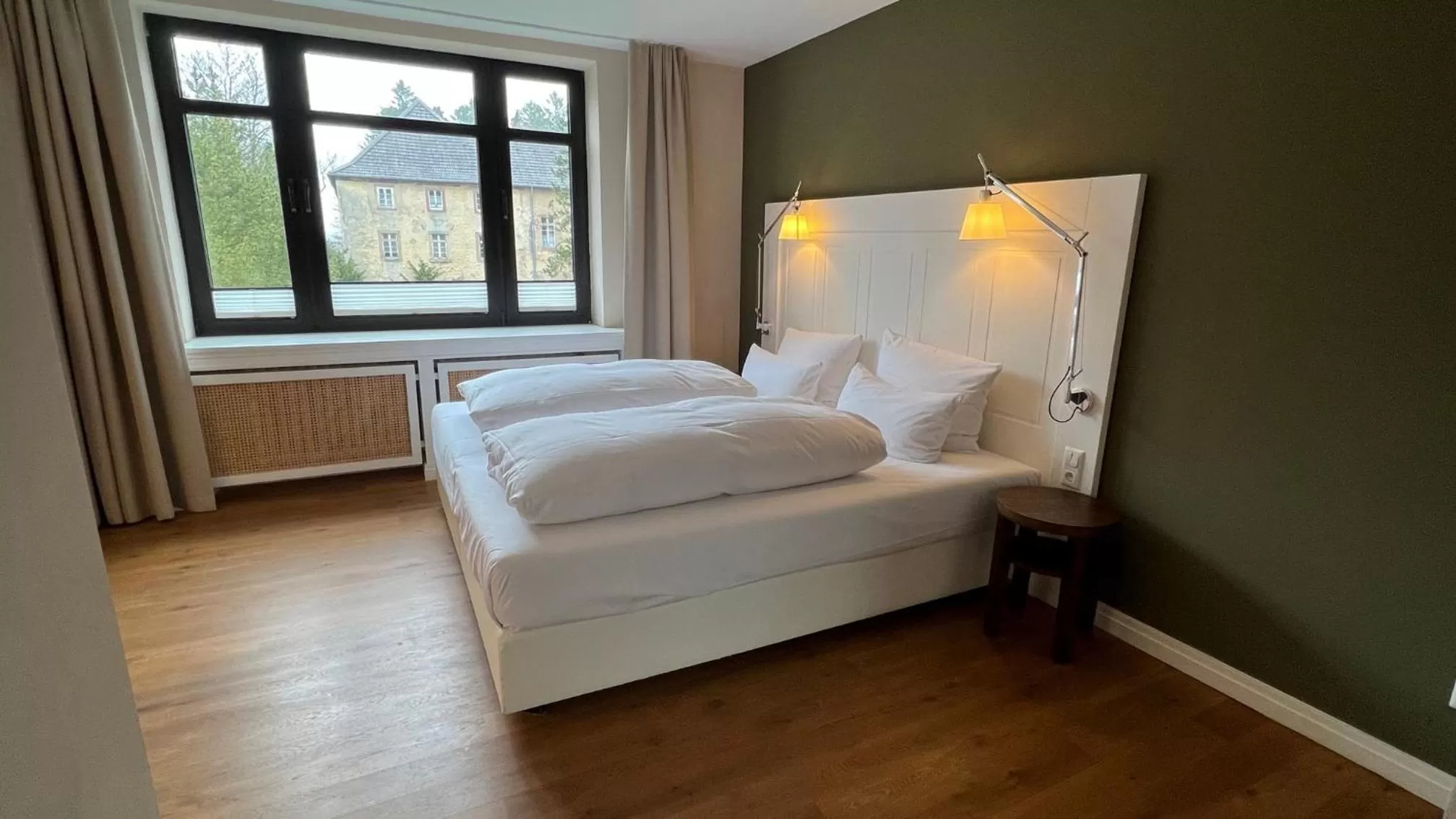 Comfort Double Room with Shower - single occupancy in Kloster Steinfeld Gästehaus