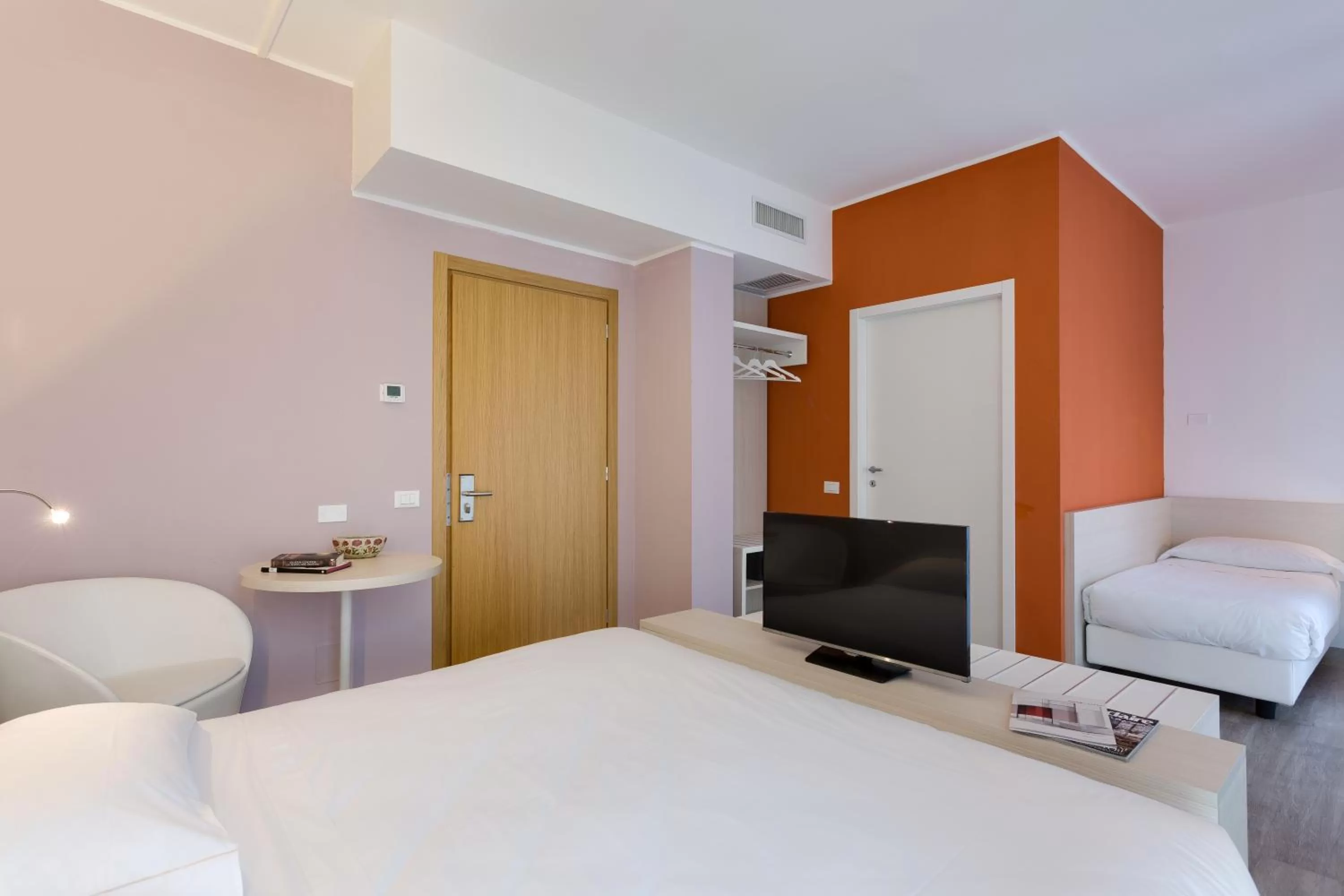 Photo of the whole room, Bed in Kleos Hotel Milano Città Studi by Kleos Group Collection