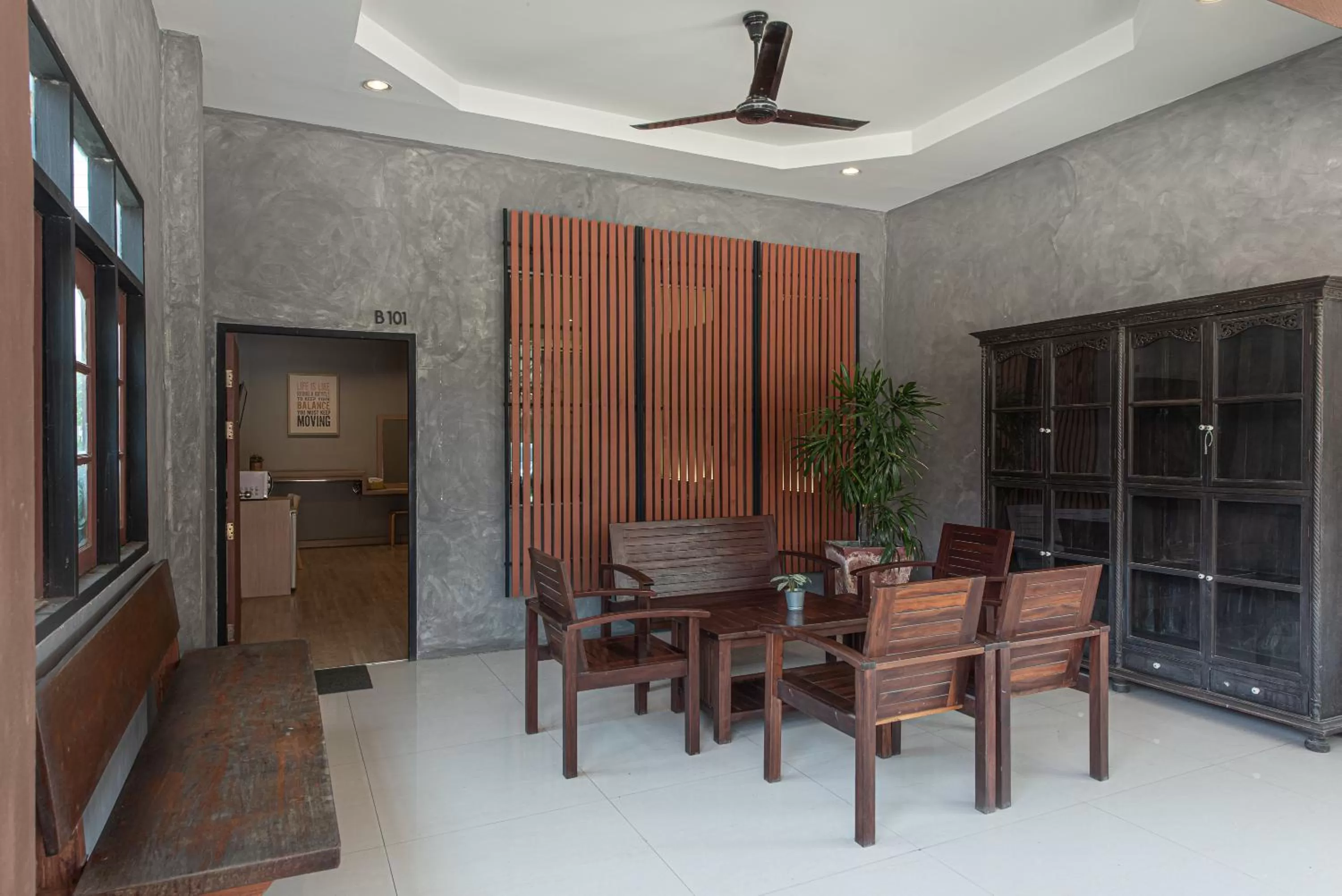 Seating area in Tarnsiri Boutique Resort