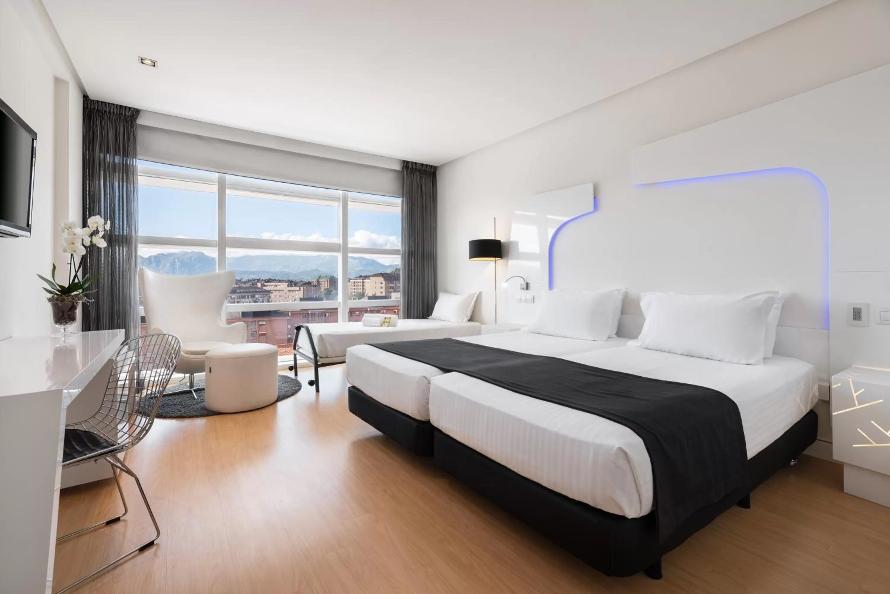 Bedroom, Bed in Eurostars Palacio de Cristal