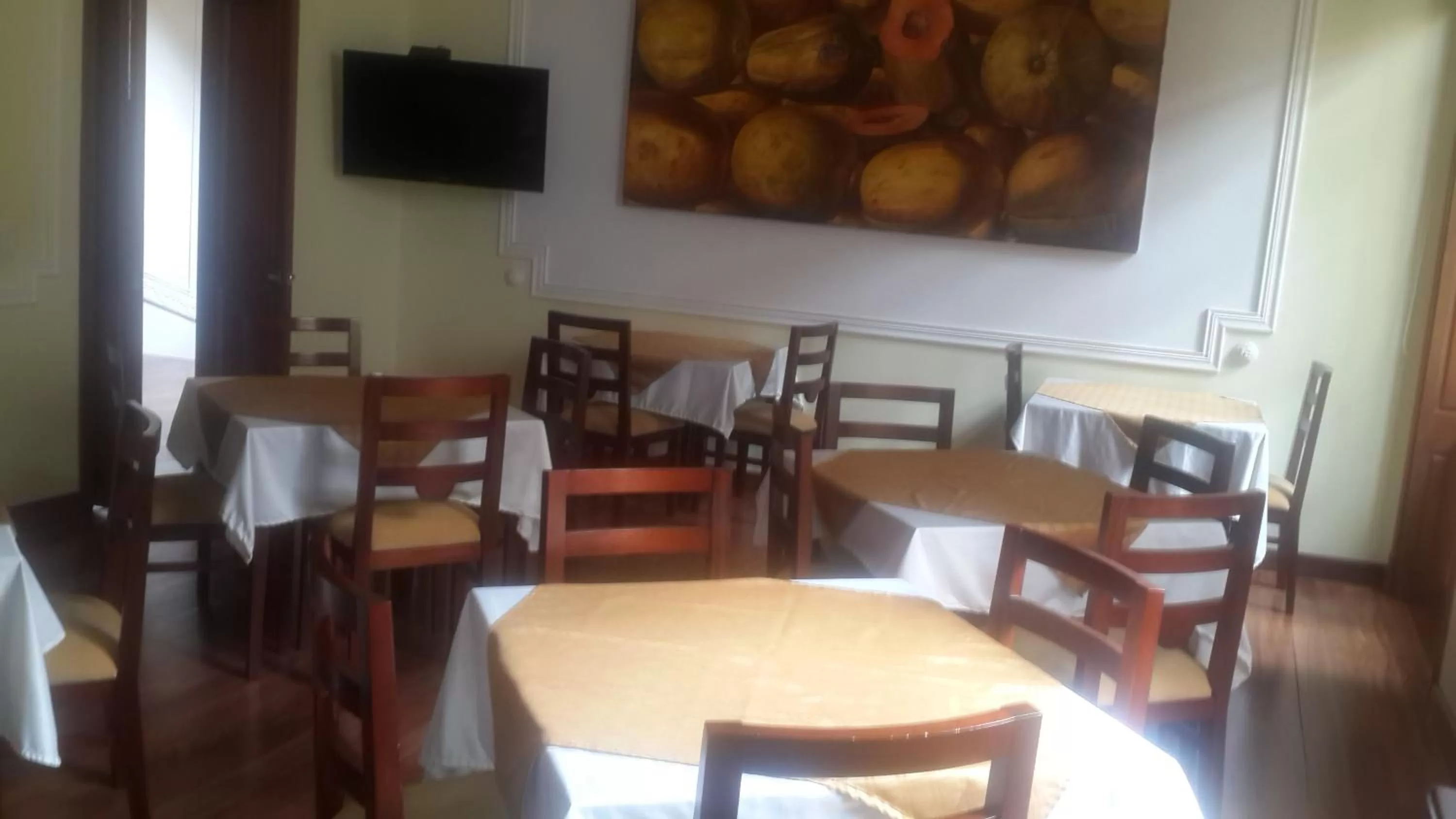 Restaurant/places to eat in Hotel Santa Lucia Boutique Spa