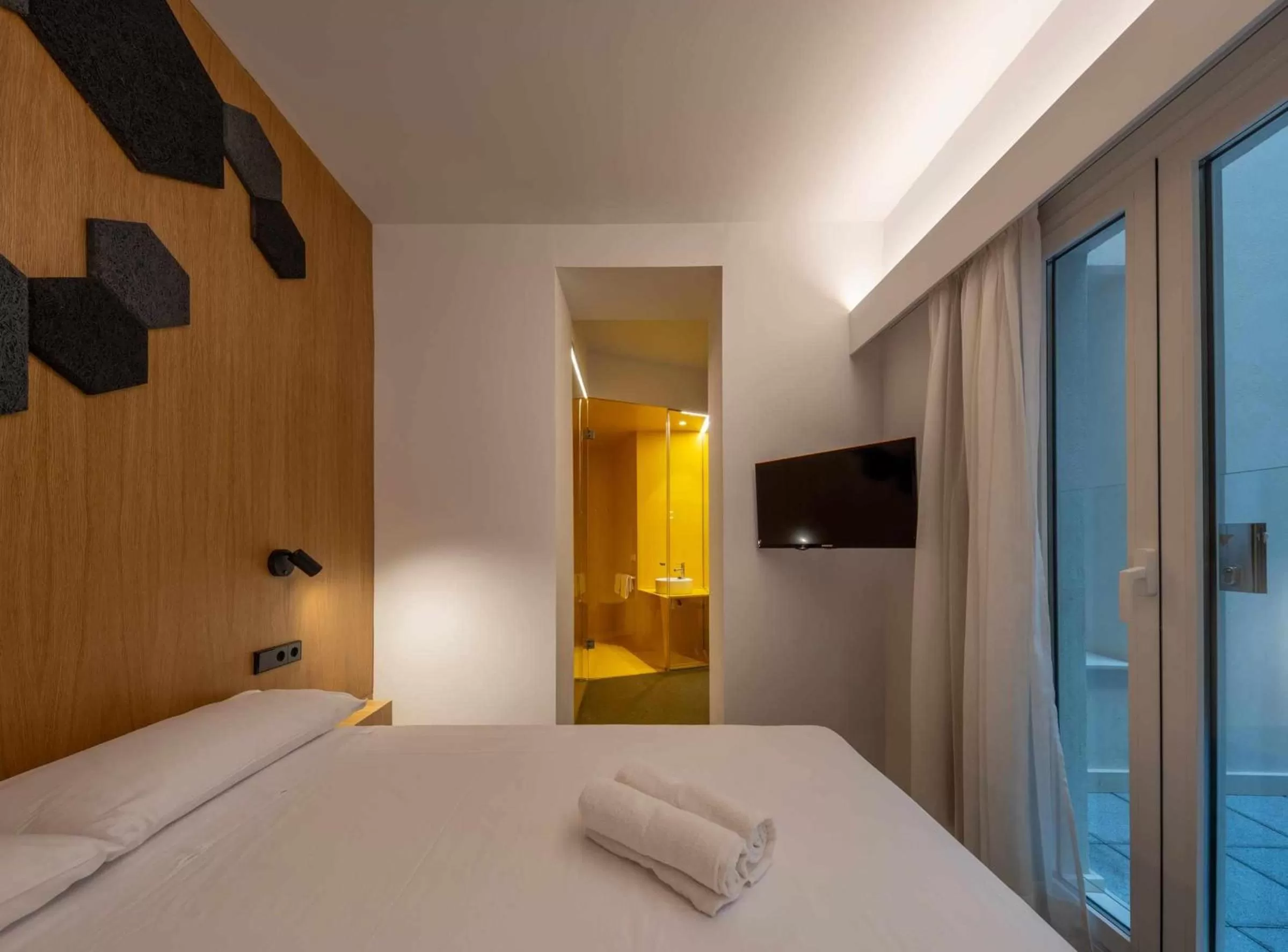 Bed in Nature by Raidom