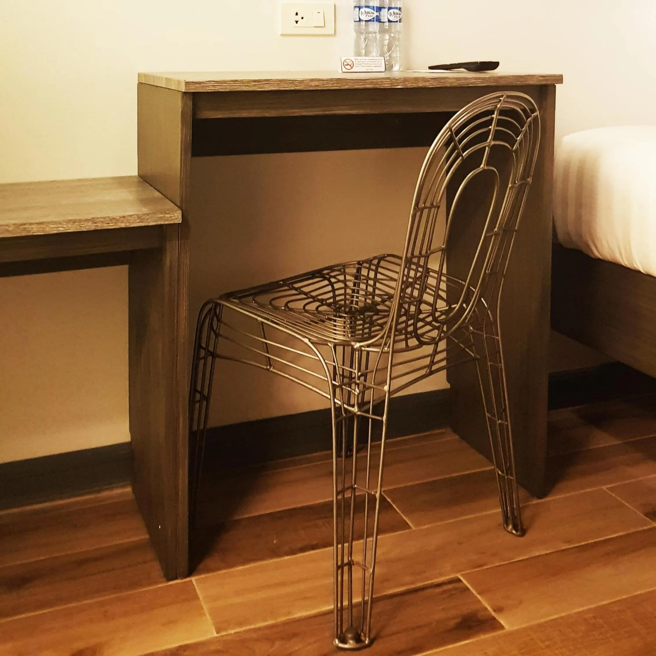 Coffee/tea facilities in GQ Plaza