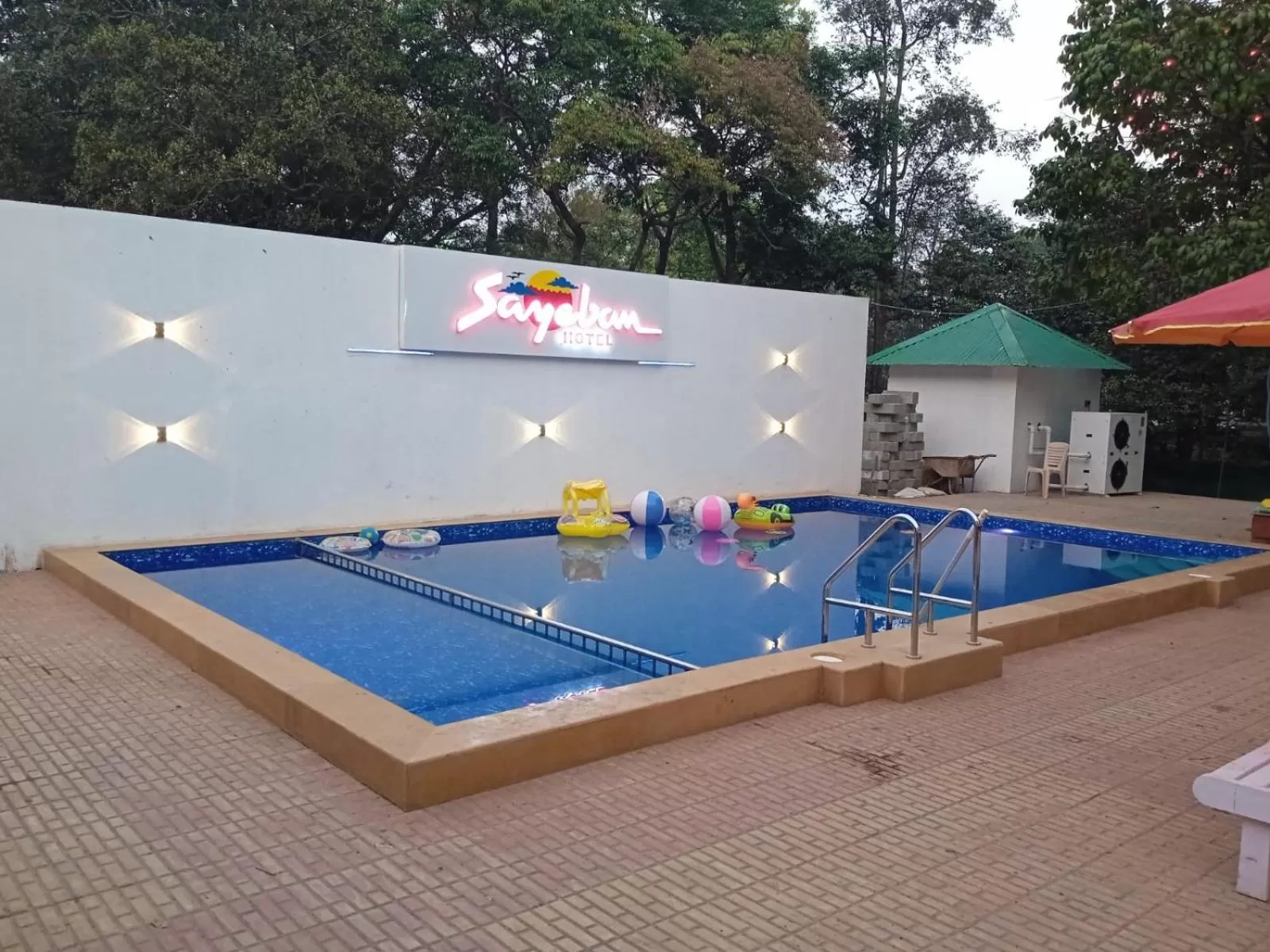 Swimming pool in Sayeban Hotel