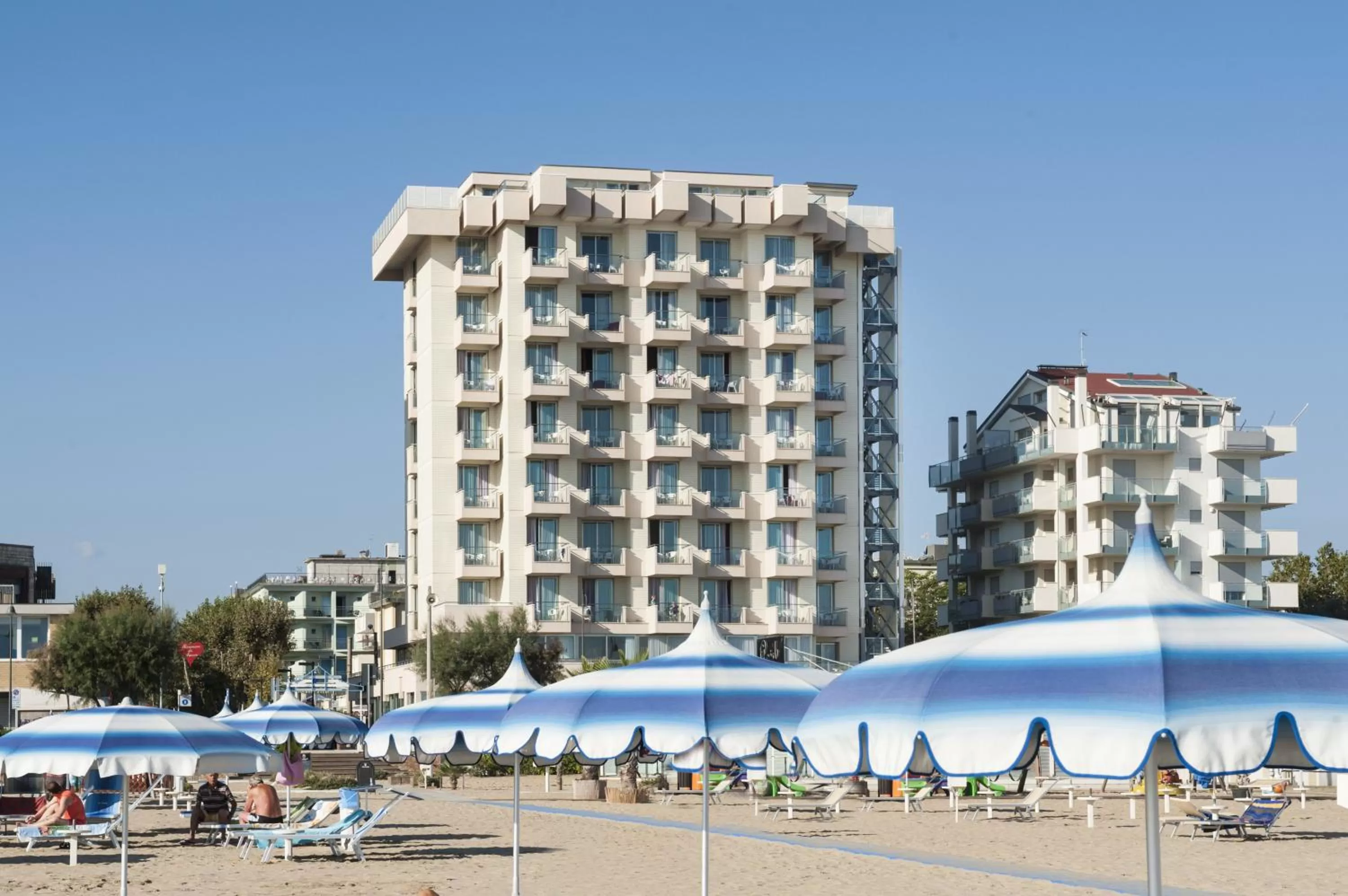 Property building in Terminal Palace & SPA