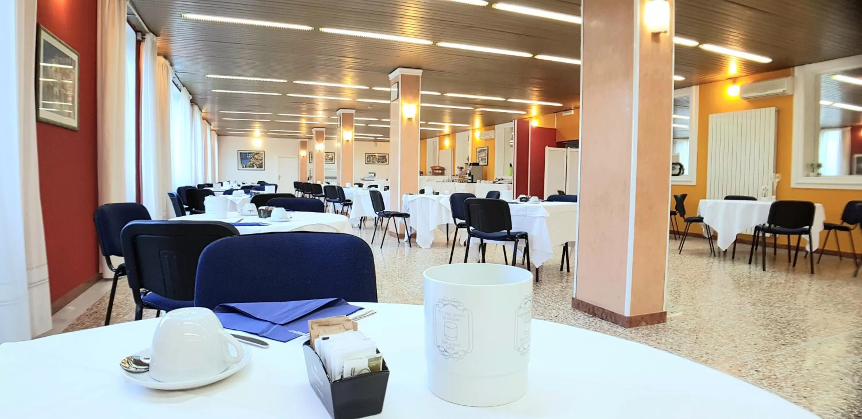 Restaurant/places to eat in Hotel Terme di Castel San Pietro