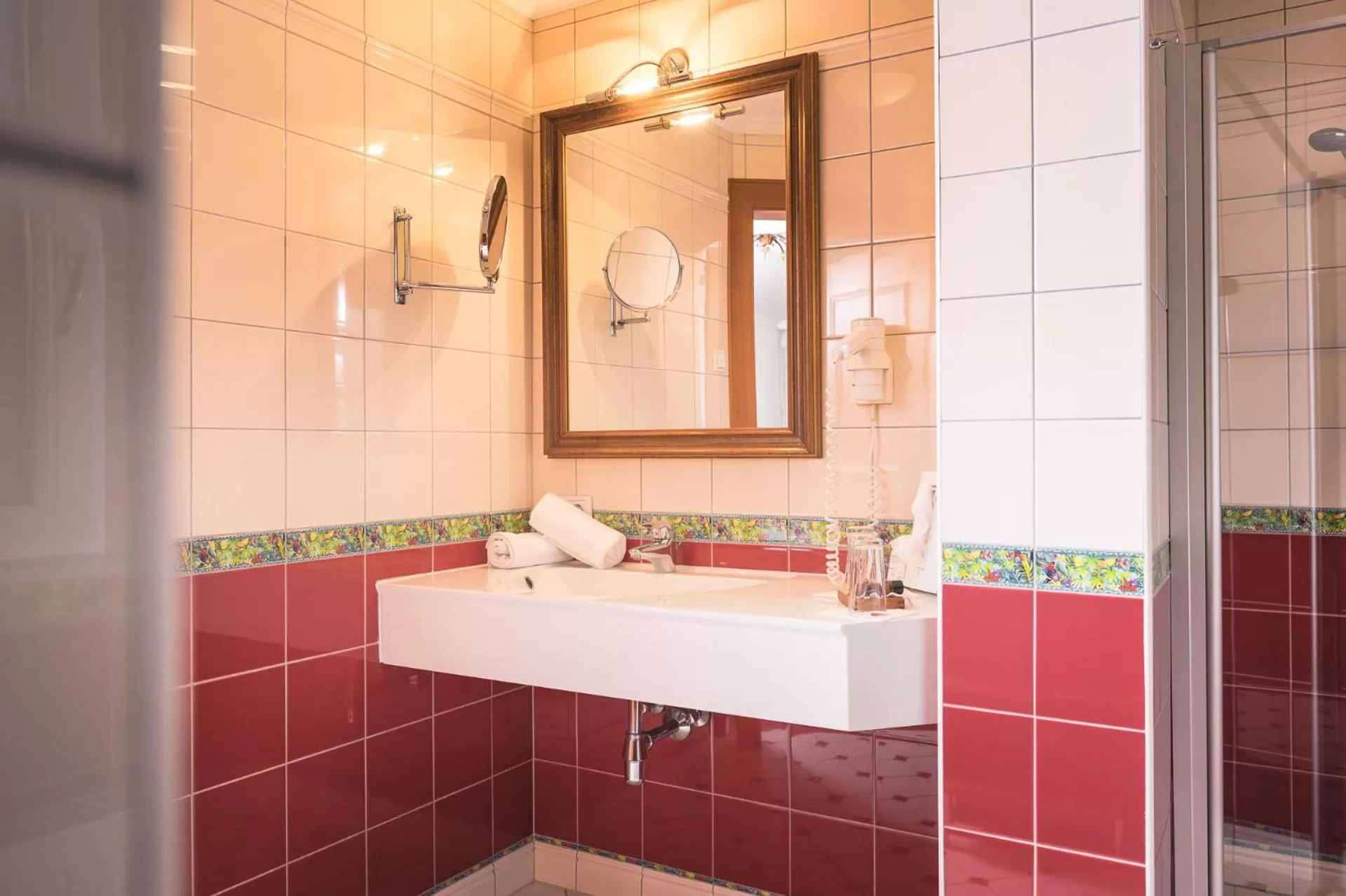 Bathroom in Hotel Schartner