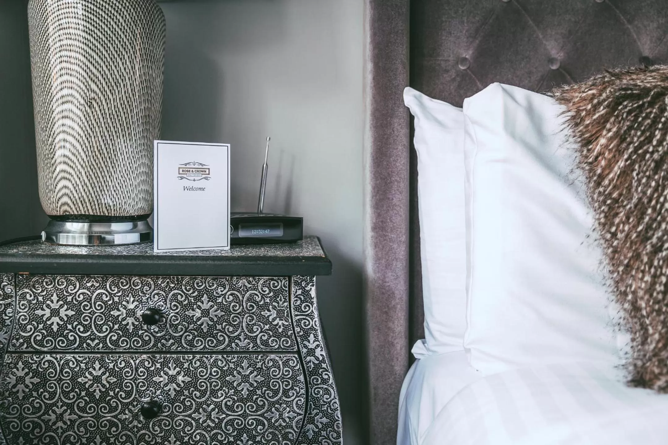 Bed in Rose & Crown Inn