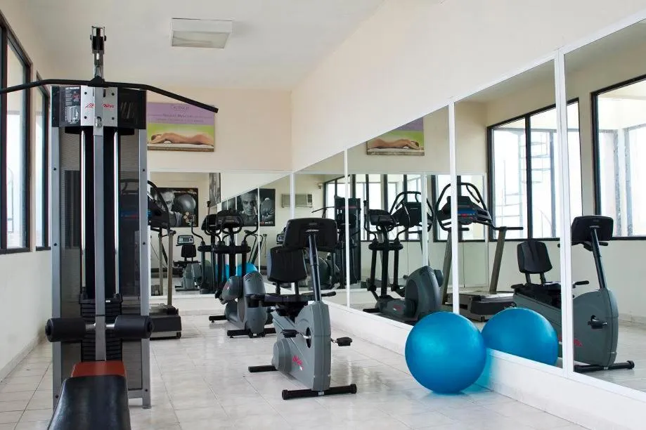 Fitness centre/facilities in Tabasco Inn