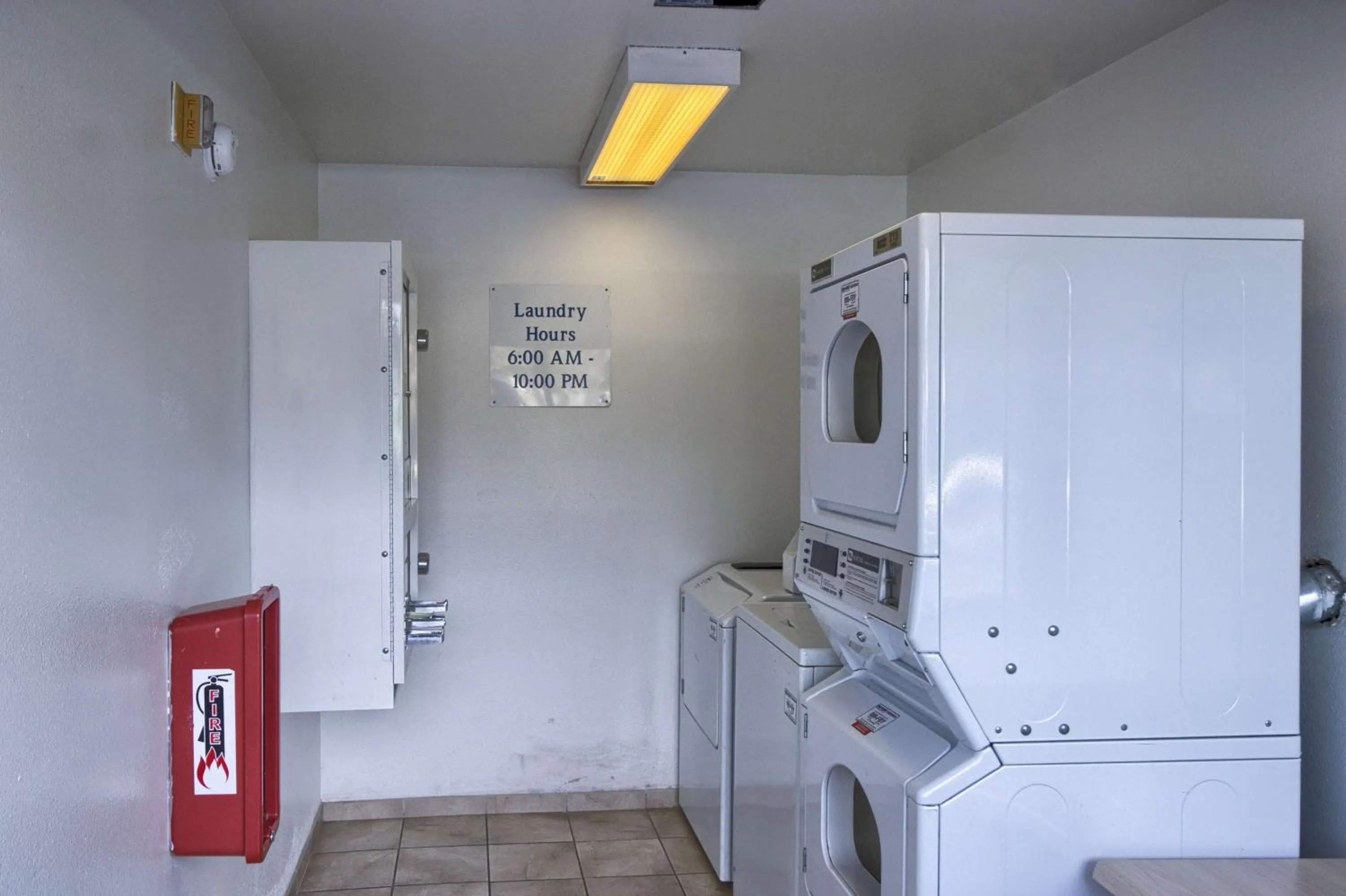 laundry in Motel 6-Everett, WA - North