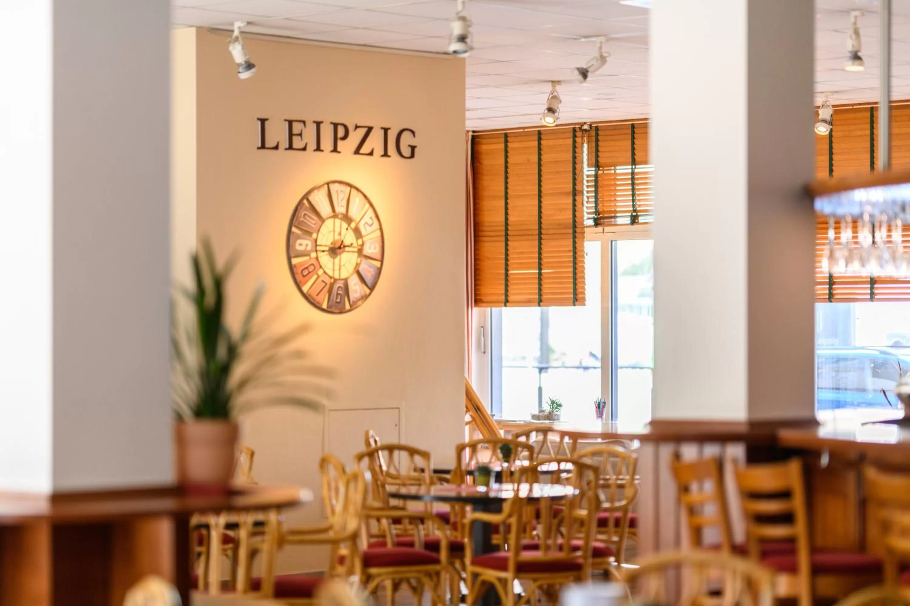 Restaurant/places to eat in Hotel Leipzig City Nord by Campanile
