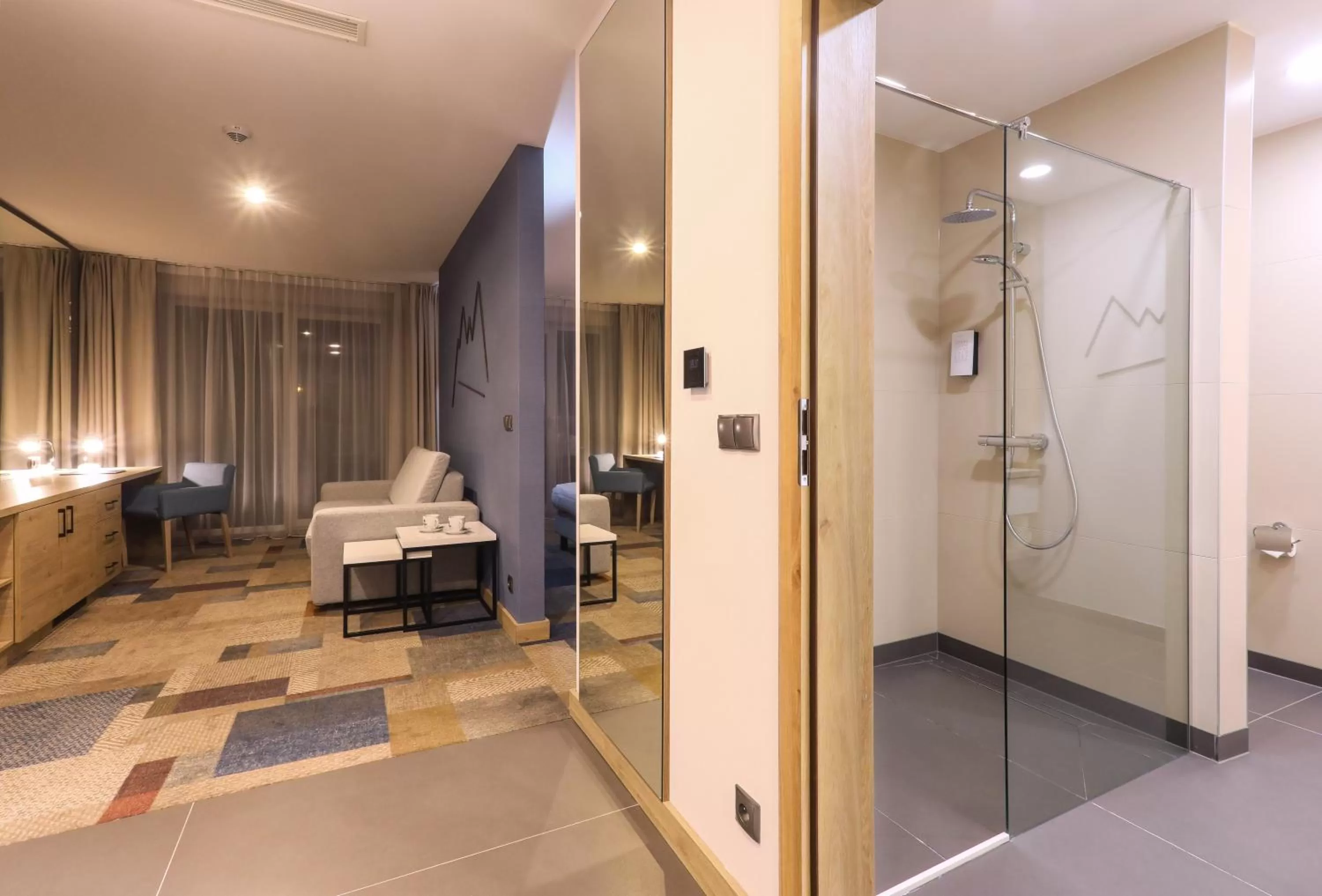 Photo of the whole room, Bed in Magnus Resort