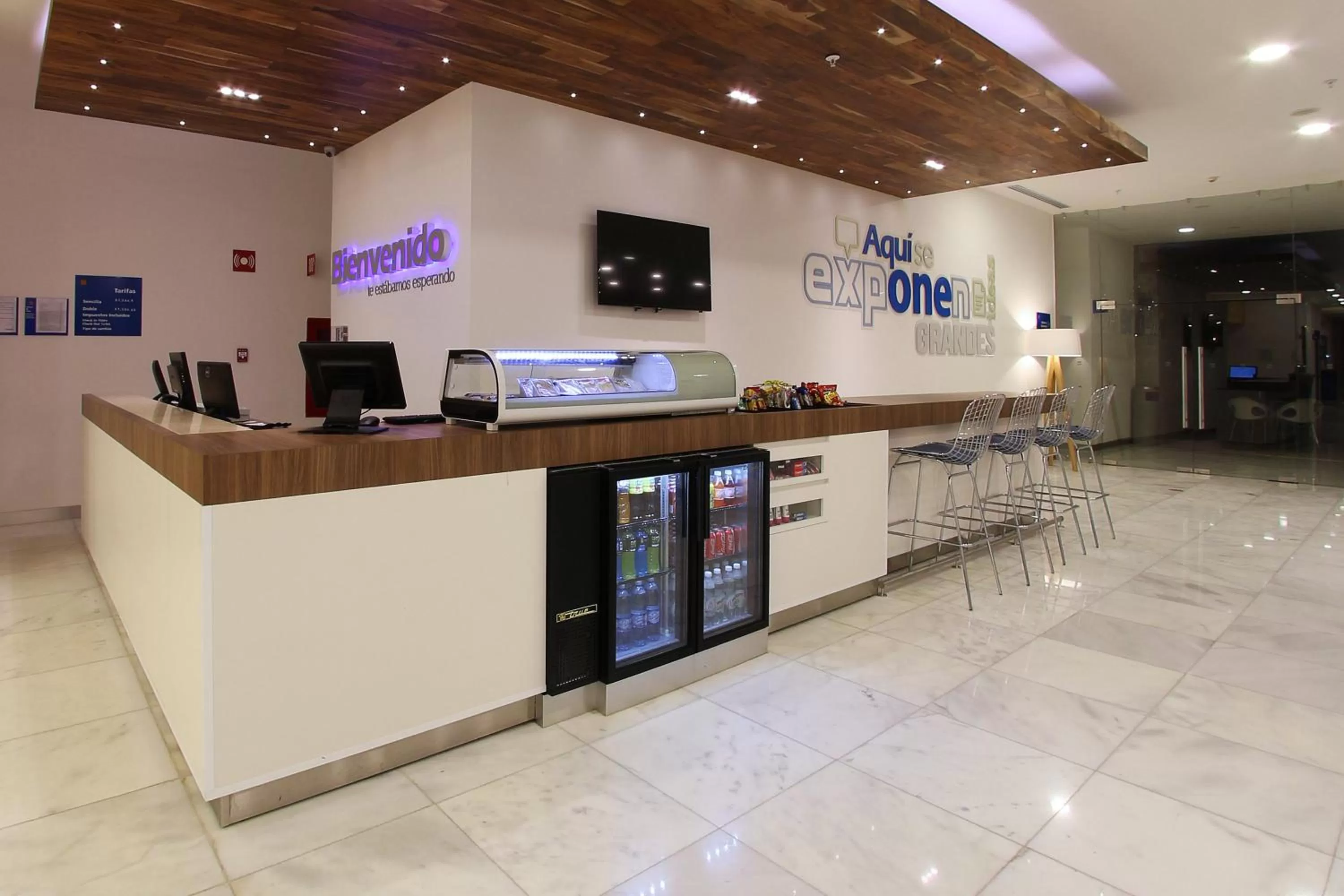 Lobby or reception in One Villahermosa 2000