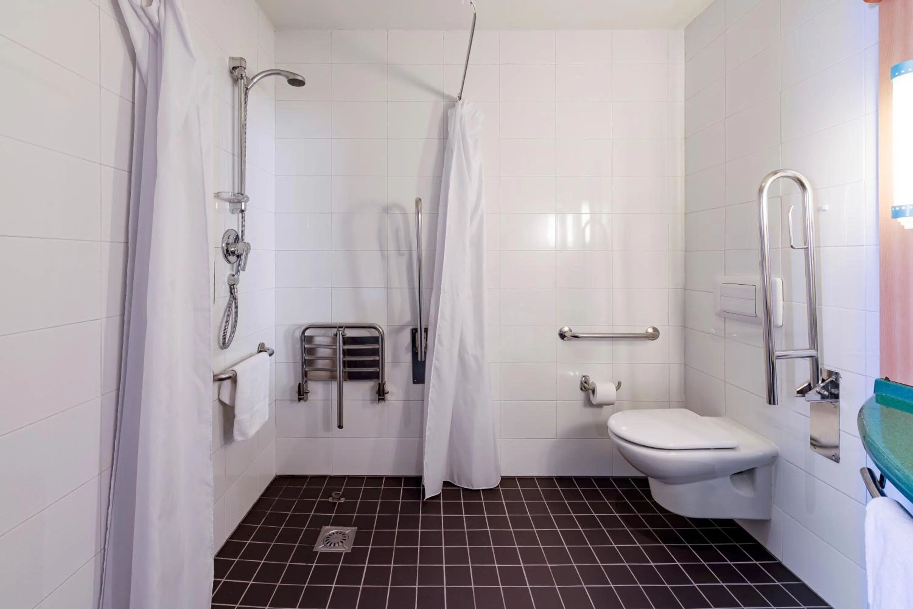 Bathroom in Ibis Madrid Getafe