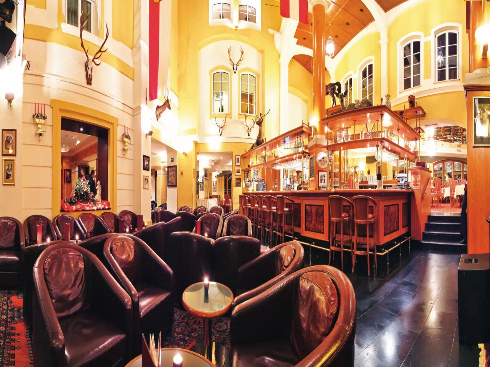 Lounge or bar in Hotel Salzburger Hof