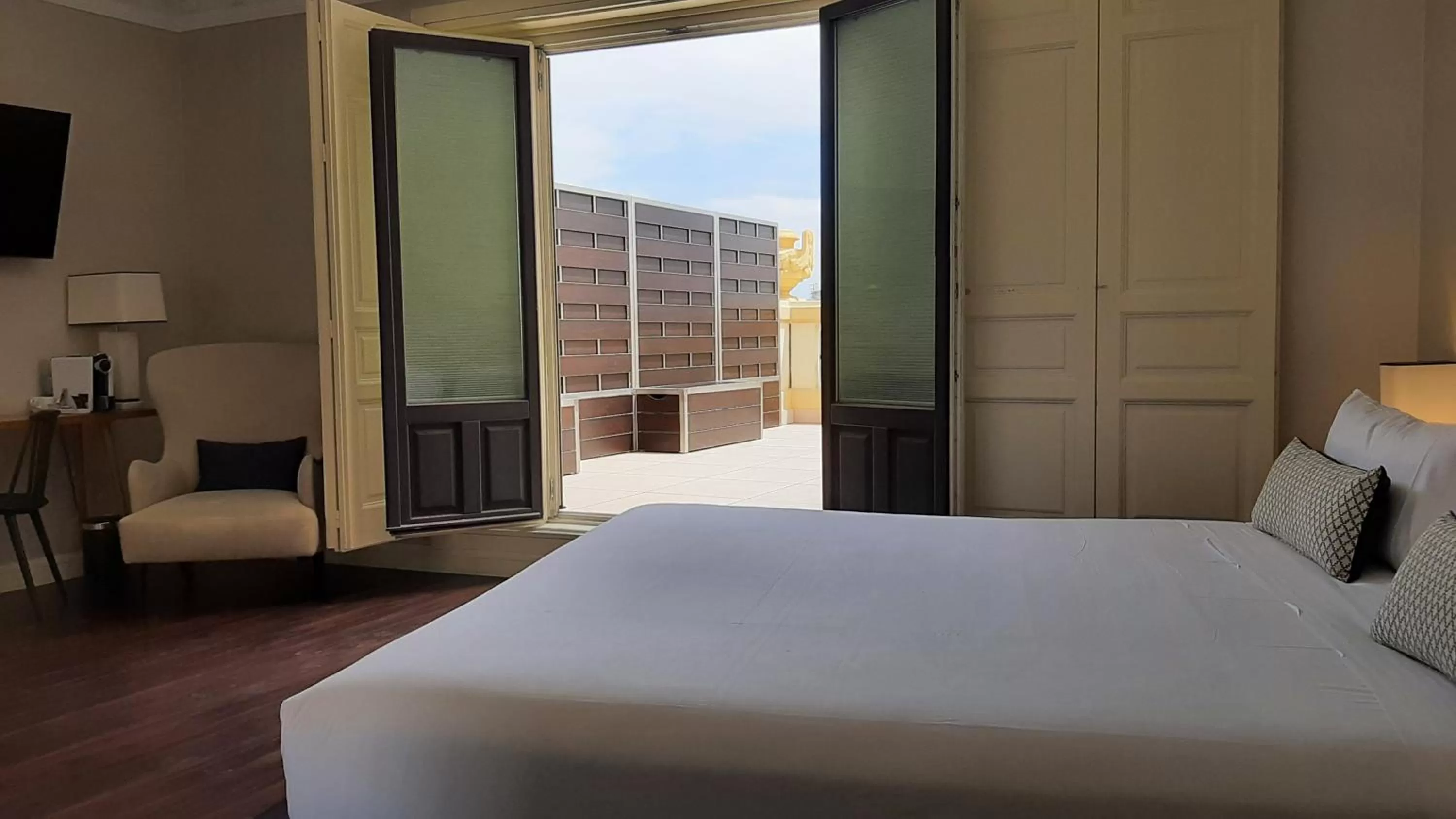 Bed in Hotel Sardinero Madrid