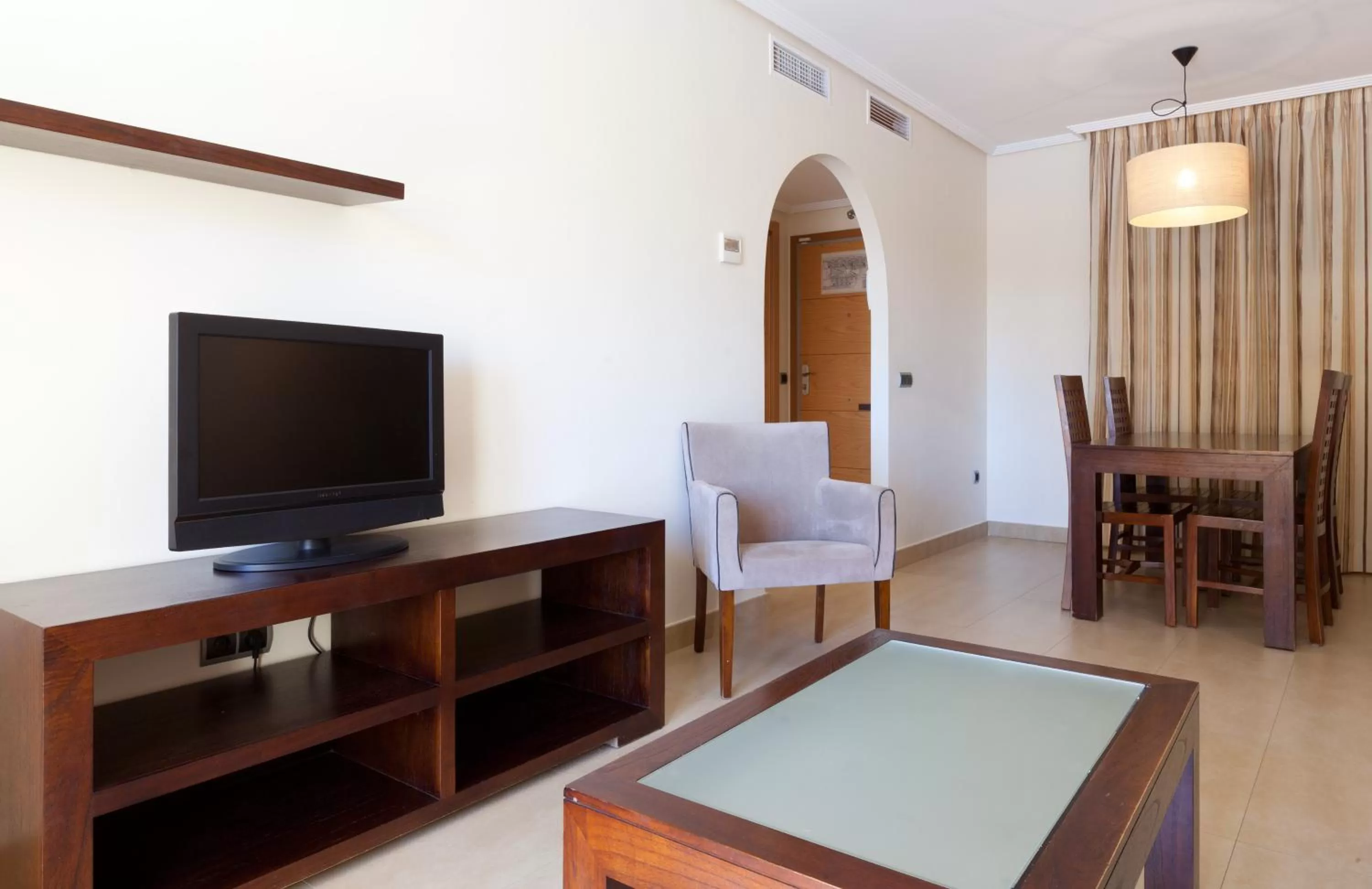 TV and multimedia in Senator Mar Menor Golf & Spa Resort