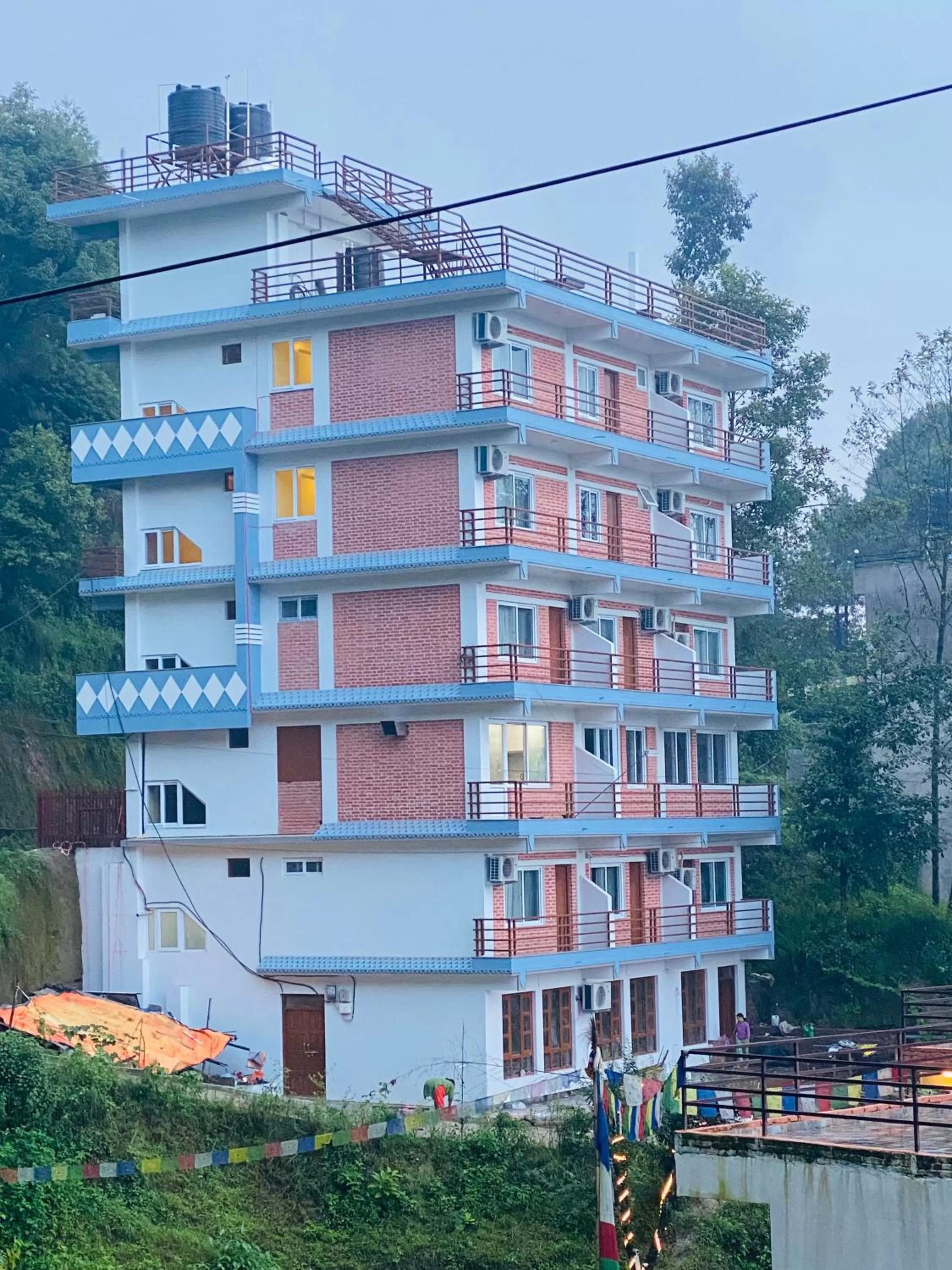 Property building in Hotel Himalayan Glacier